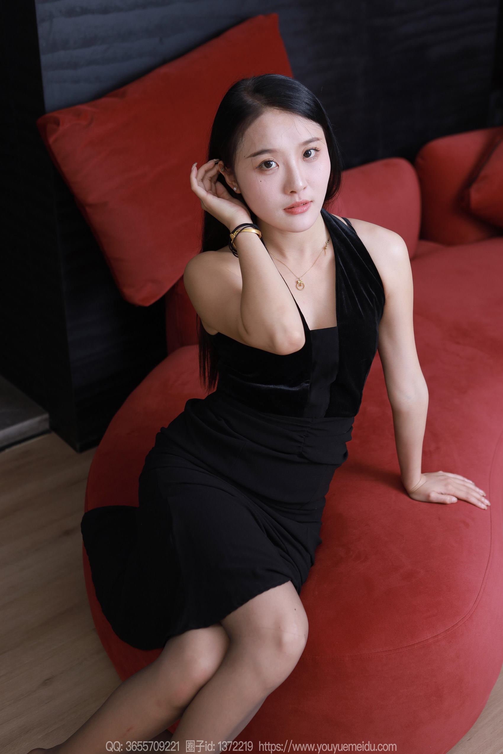 图片[69]-[IESS异思趣向] 2024.04.24 丝享家1724：婉萍《黑色包裙》[86P] – 速更版-美库