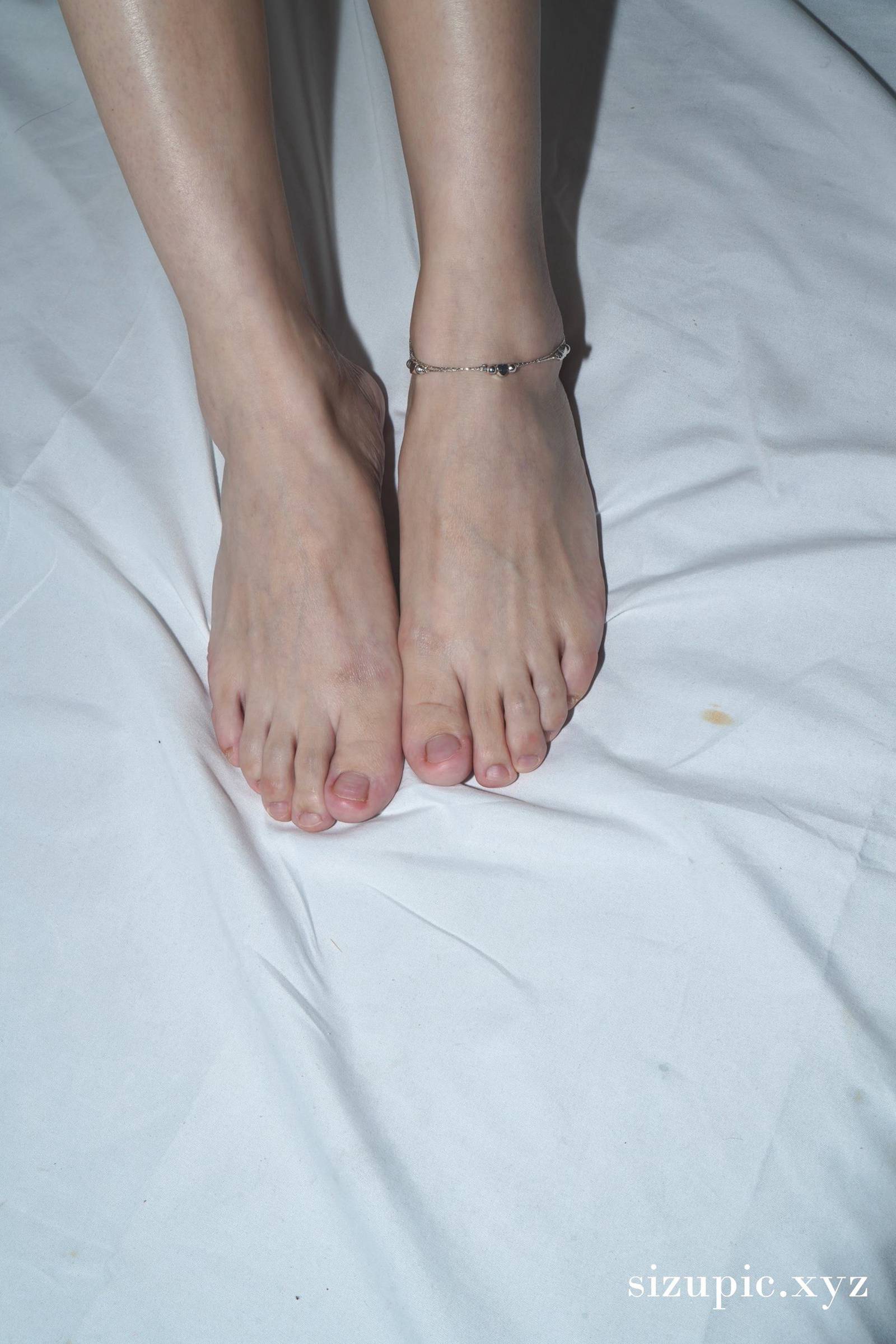 图片[102]-Pary摄影 NO.143 新模小婷的37码美脚手感非常不错[101P] – 速更版-美库