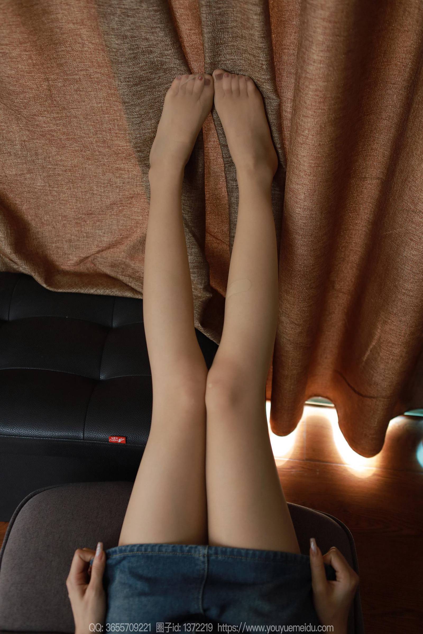 图片[49]-[IESS异思趣向] 2024.04.25 丝享家1725：小金《笔直长腿》[77P] – 速更版-美库