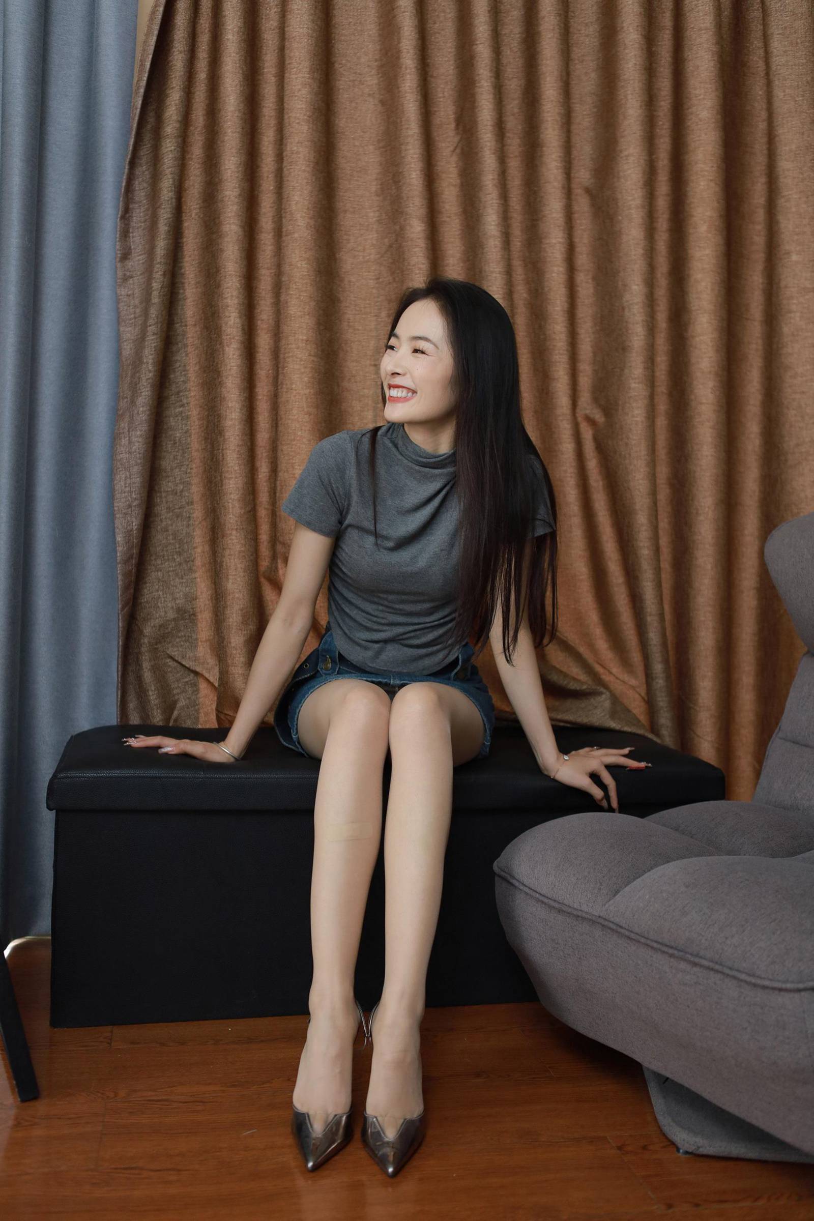 图片[65]-[IESS异思趣向] 2024.04.25 丝享家1725：小金《笔直长腿》[77P] – 速更版-美库