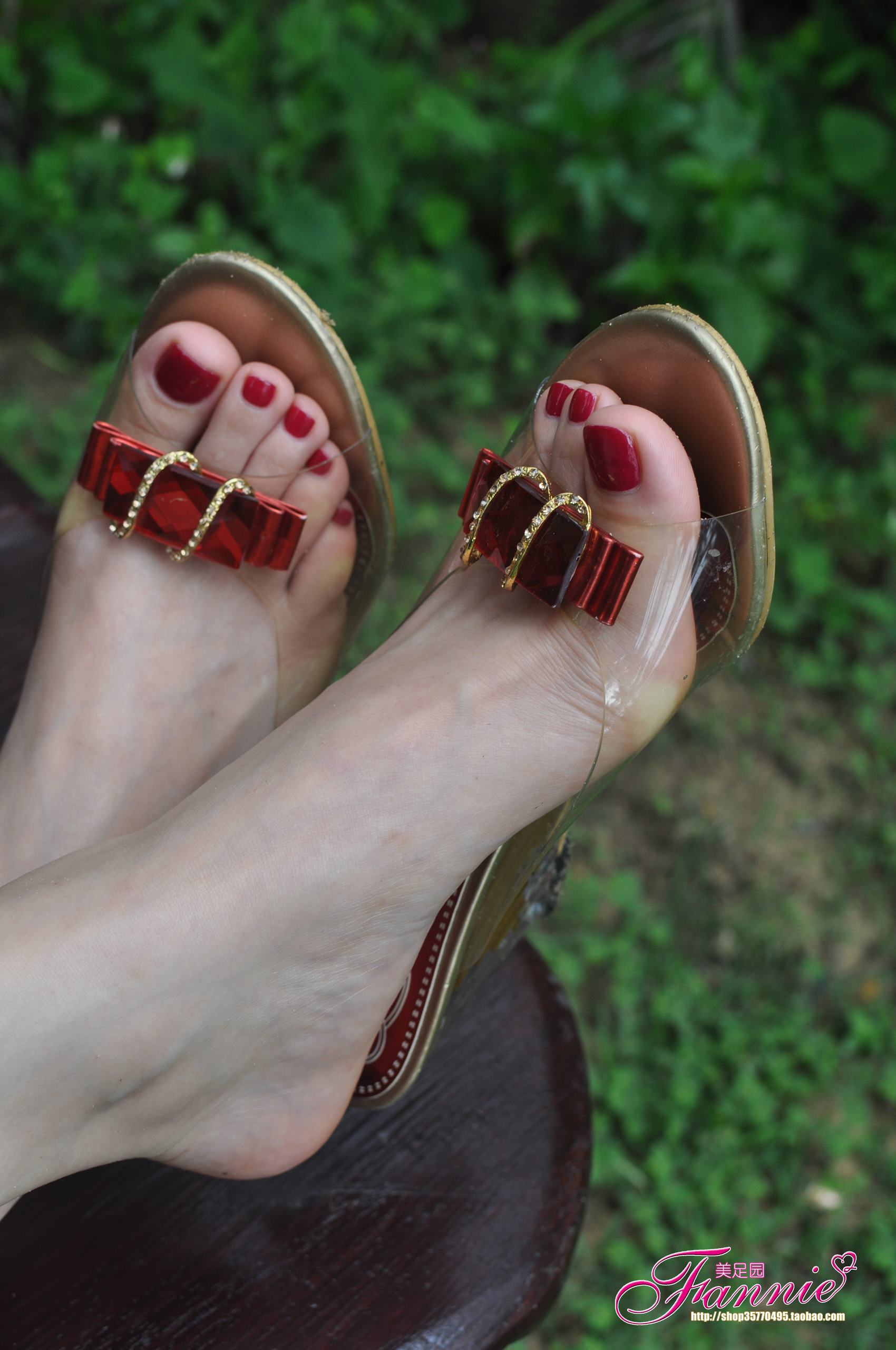 图片[12]-Fannie芬妮每足园 No.488 夏日的天堂 裸足凉拖3[56P] – 速更版-美库