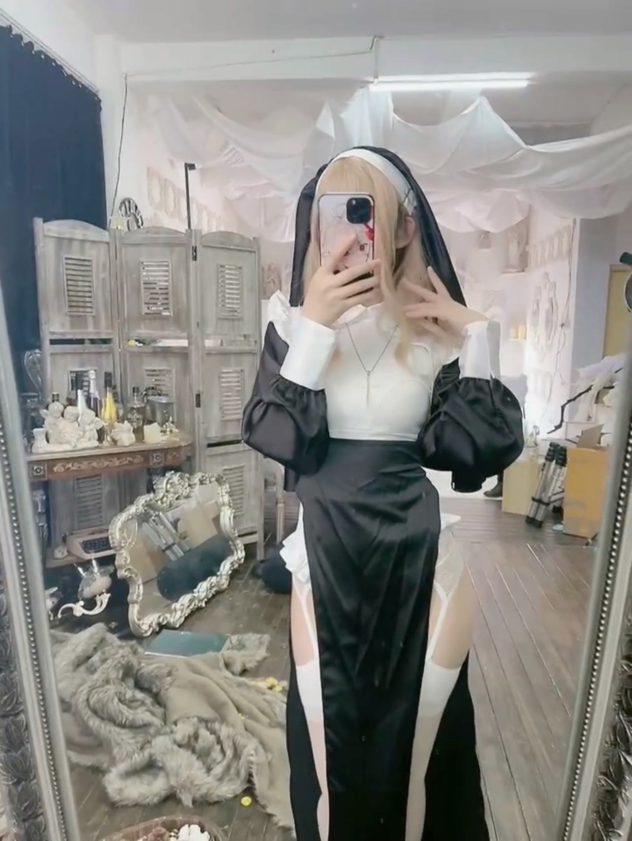 图片[31]-Coser衣衣  – 修女[54P] – 速更版-美库