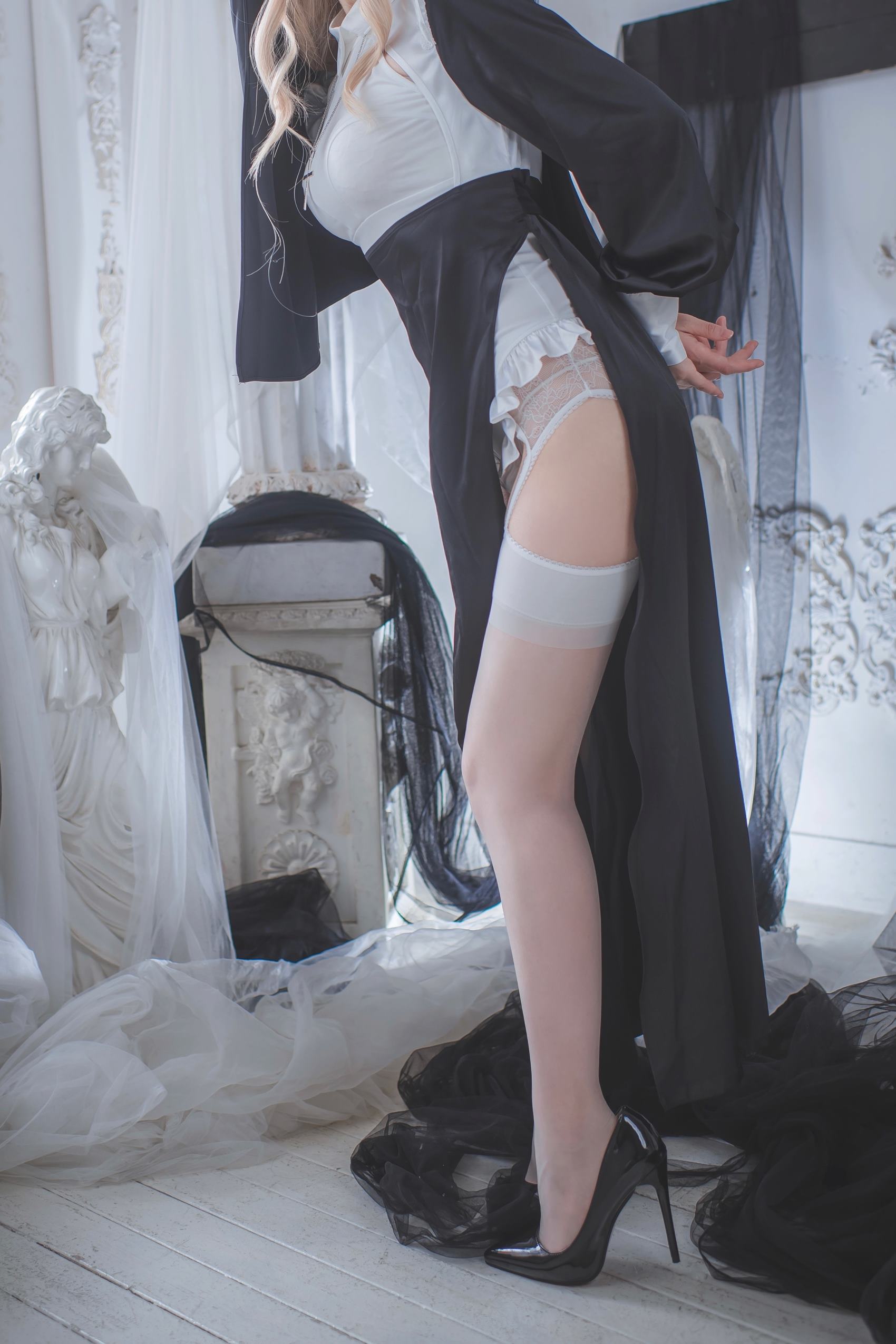 图片[49]-Coser衣衣  – 修女[54P] – 速更版-美库