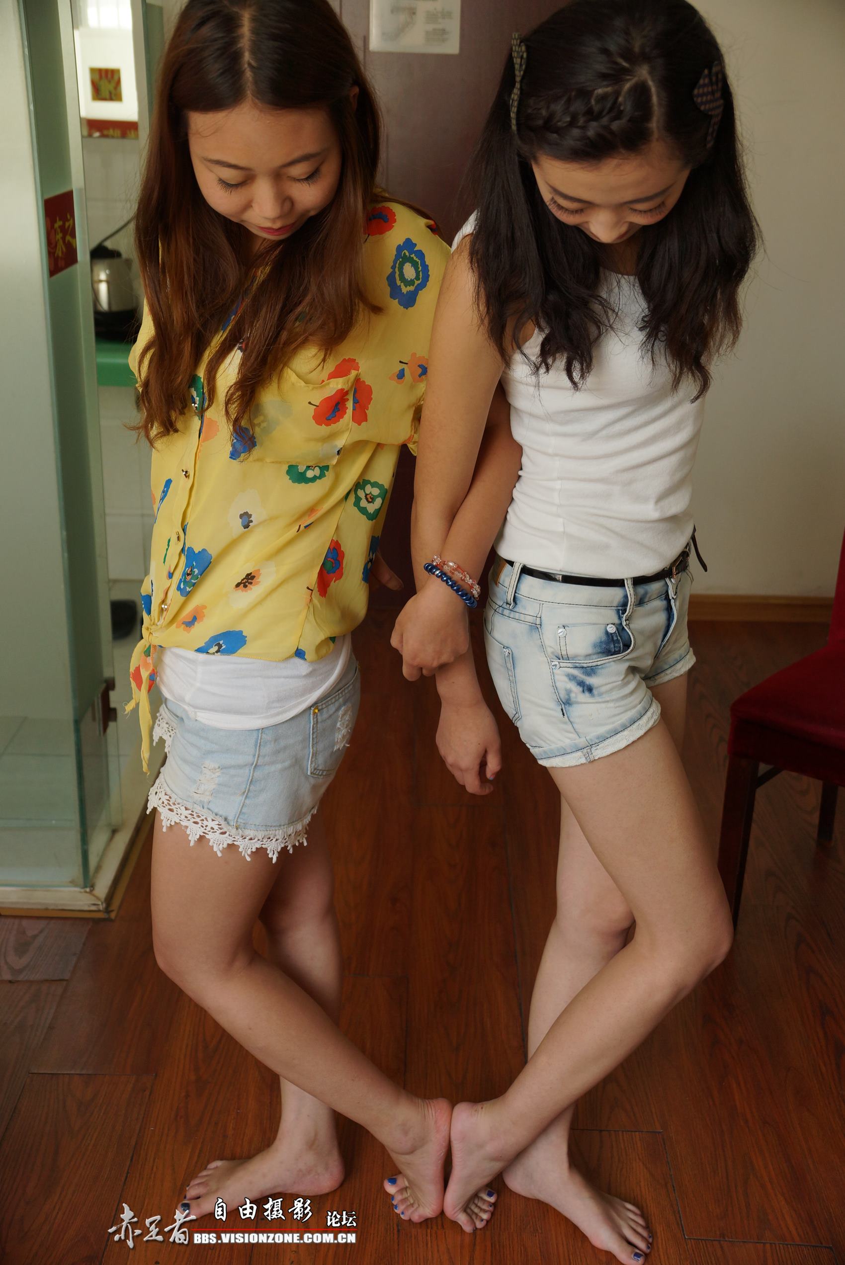 图片[19]-自由摄影 No.243 美女脚斗 [31P] – 速更版-美库