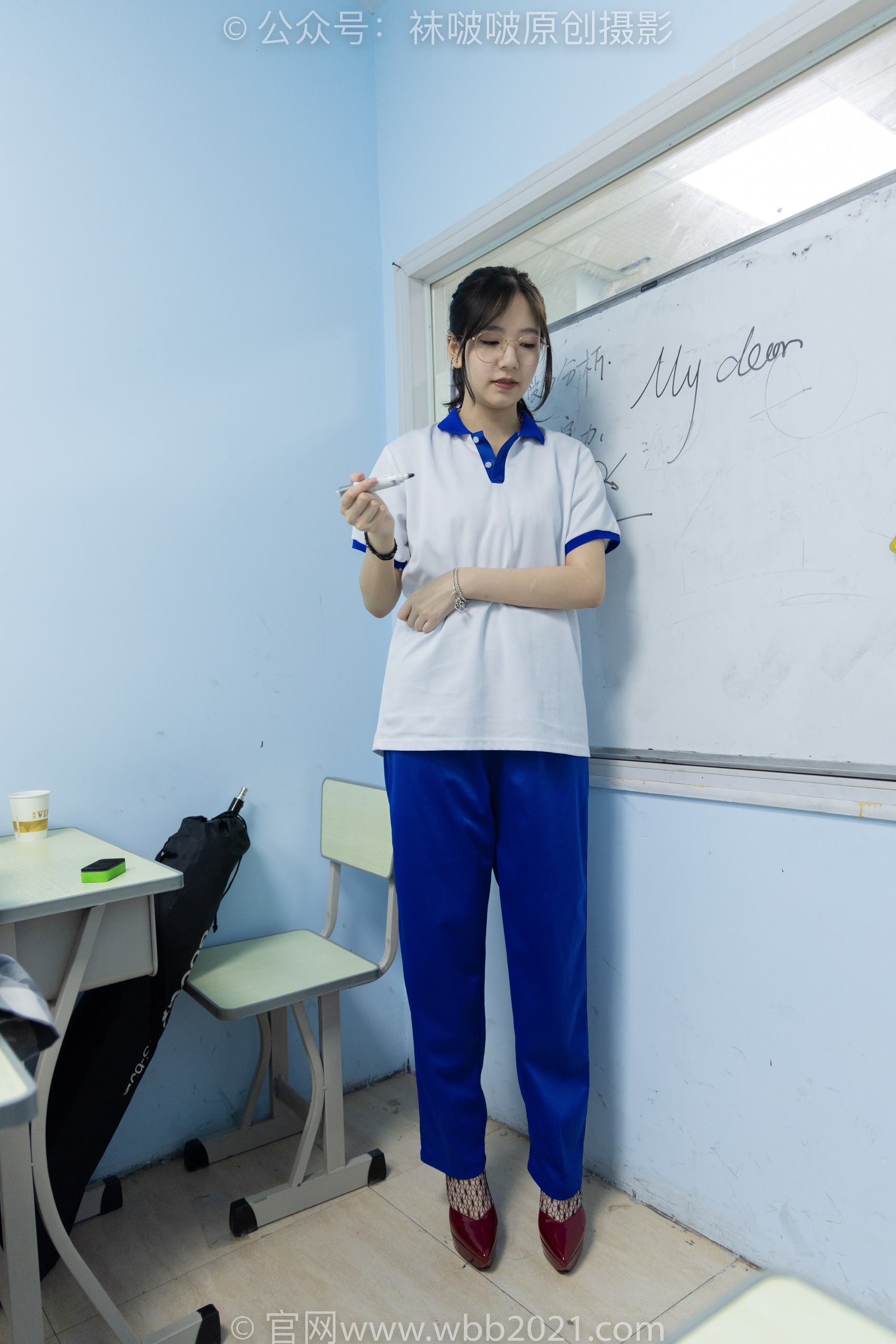 图片[19]-[BoBoSocks袜啵啵]NO.375 小甜豆-高跟鞋、黑色蕾丝网袜、校服裤里丝[159P] – 速更版-美库