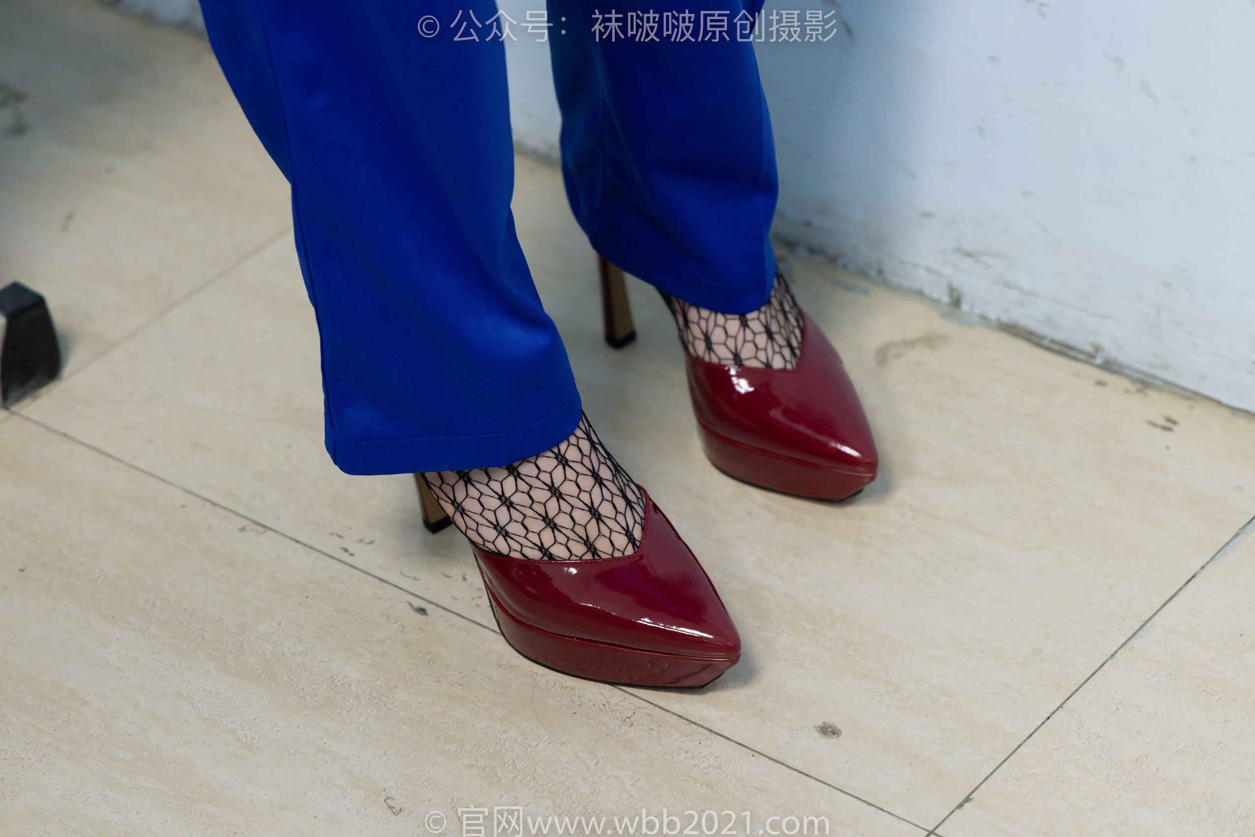 图片[23]-[BoBoSocks袜啵啵]NO.375 小甜豆-高跟鞋、黑色蕾丝网袜、校服裤里丝[159P] – 速更版-美库