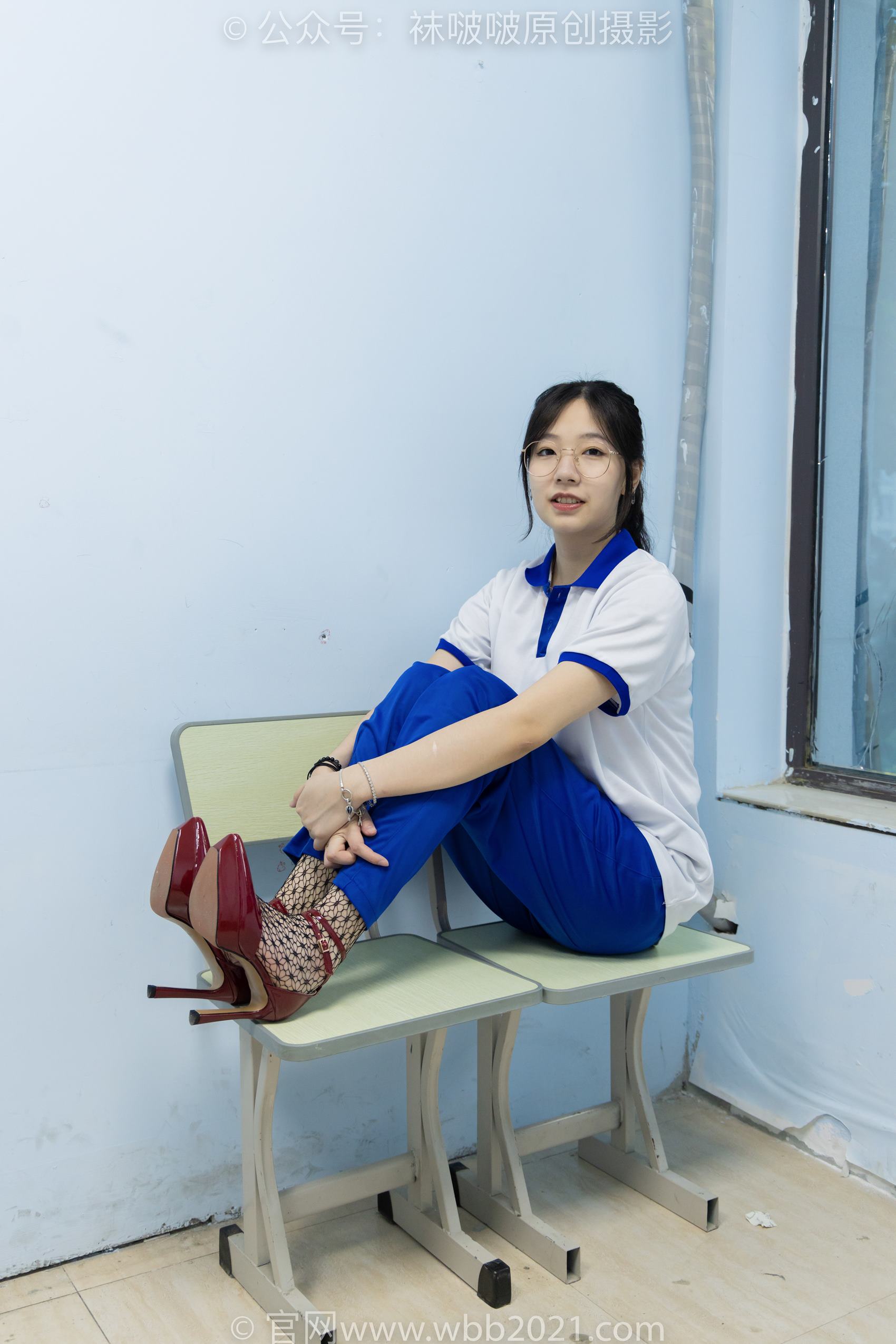 图片[41]-[BoBoSocks袜啵啵]NO.375 小甜豆-高跟鞋、黑色蕾丝网袜、校服裤里丝[159P] – 速更版-美库