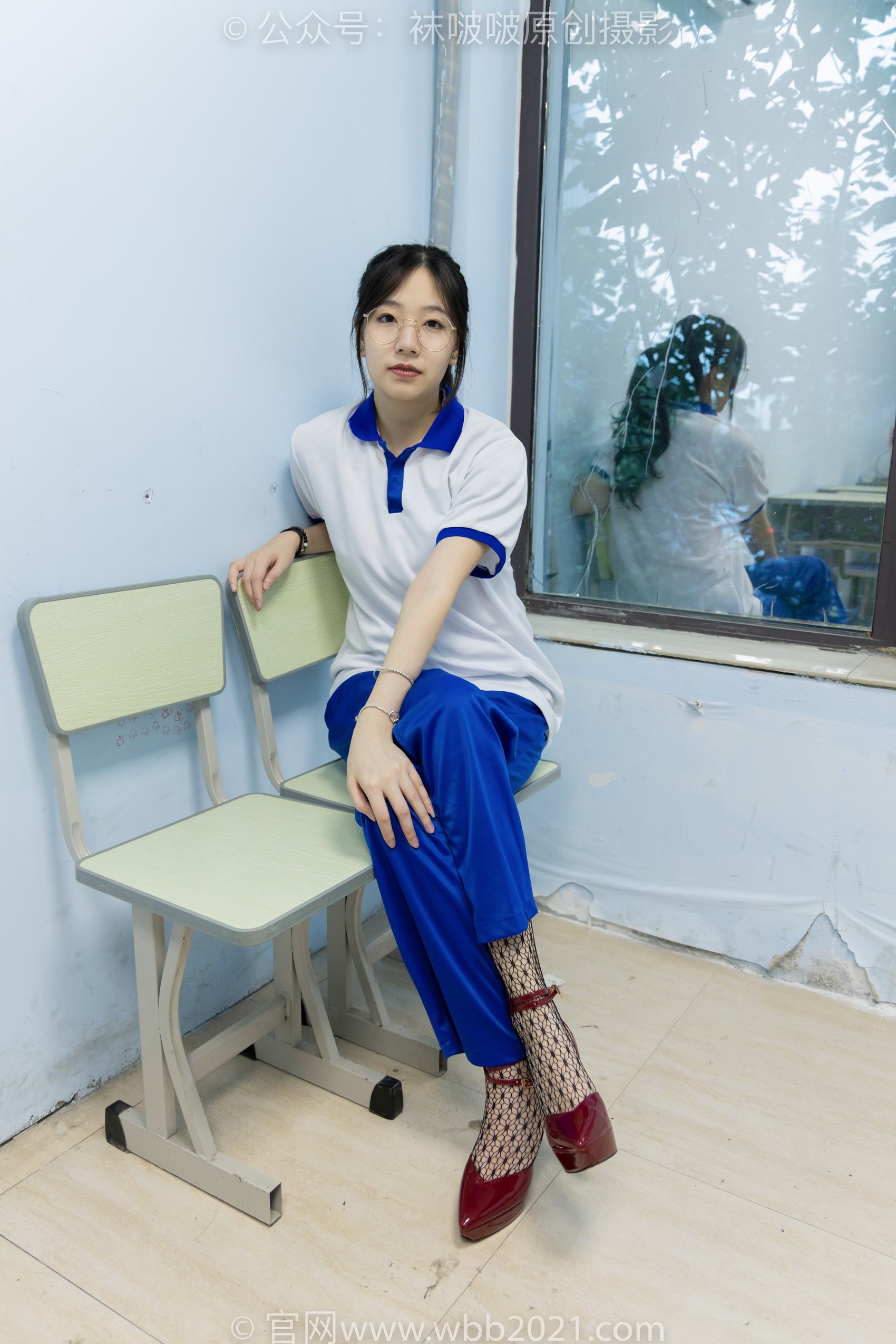 图片[50]-[BoBoSocks袜啵啵]NO.375 小甜豆-高跟鞋、黑色蕾丝网袜、校服裤里丝[159P] – 速更版-美库