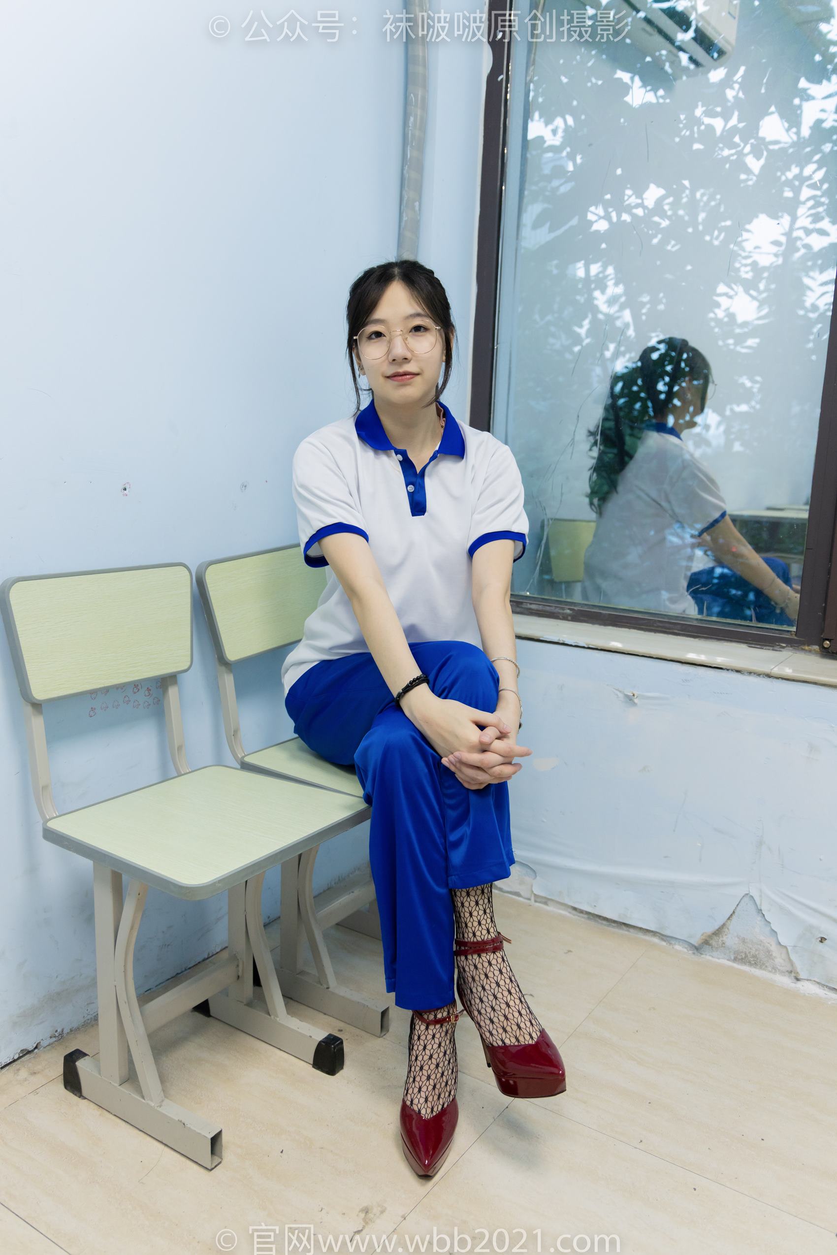 图片[51]-[BoBoSocks袜啵啵]NO.375 小甜豆-高跟鞋、黑色蕾丝网袜、校服裤里丝[159P] – 速更版-美库