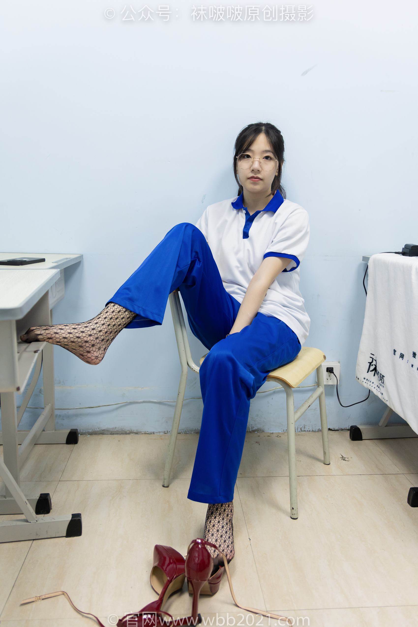 图片[105]-[BoBoSocks袜啵啵]NO.375 小甜豆-高跟鞋、黑色蕾丝网袜、校服裤里丝[159P] – 速更版-美库