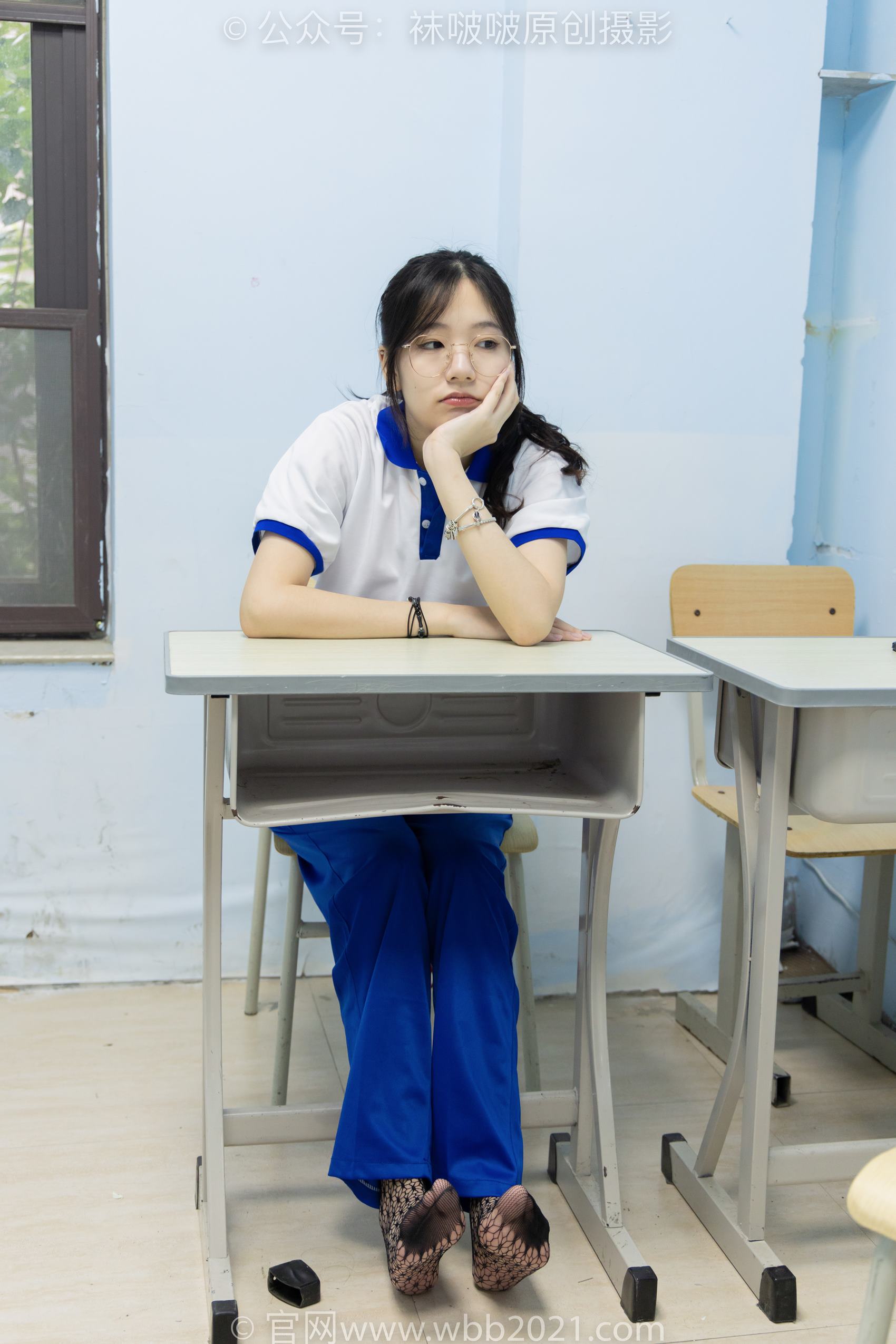 图片[132]-[BoBoSocks袜啵啵]NO.375 小甜豆-高跟鞋、黑色蕾丝网袜、校服裤里丝[159P] – 速更版-美库