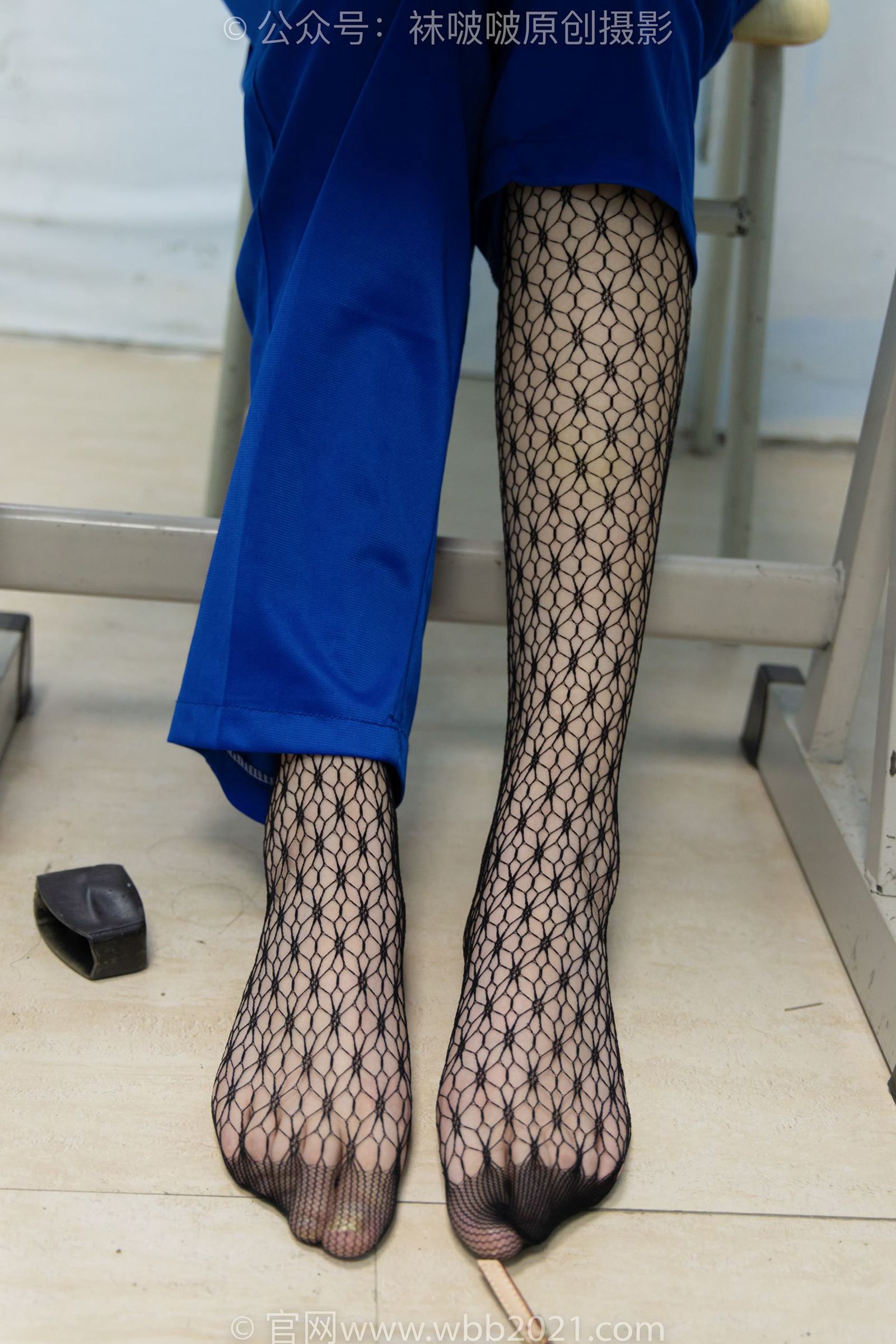 图片[141]-[BoBoSocks袜啵啵]NO.375 小甜豆-高跟鞋、黑色蕾丝网袜、校服裤里丝[159P] – 速更版-美库