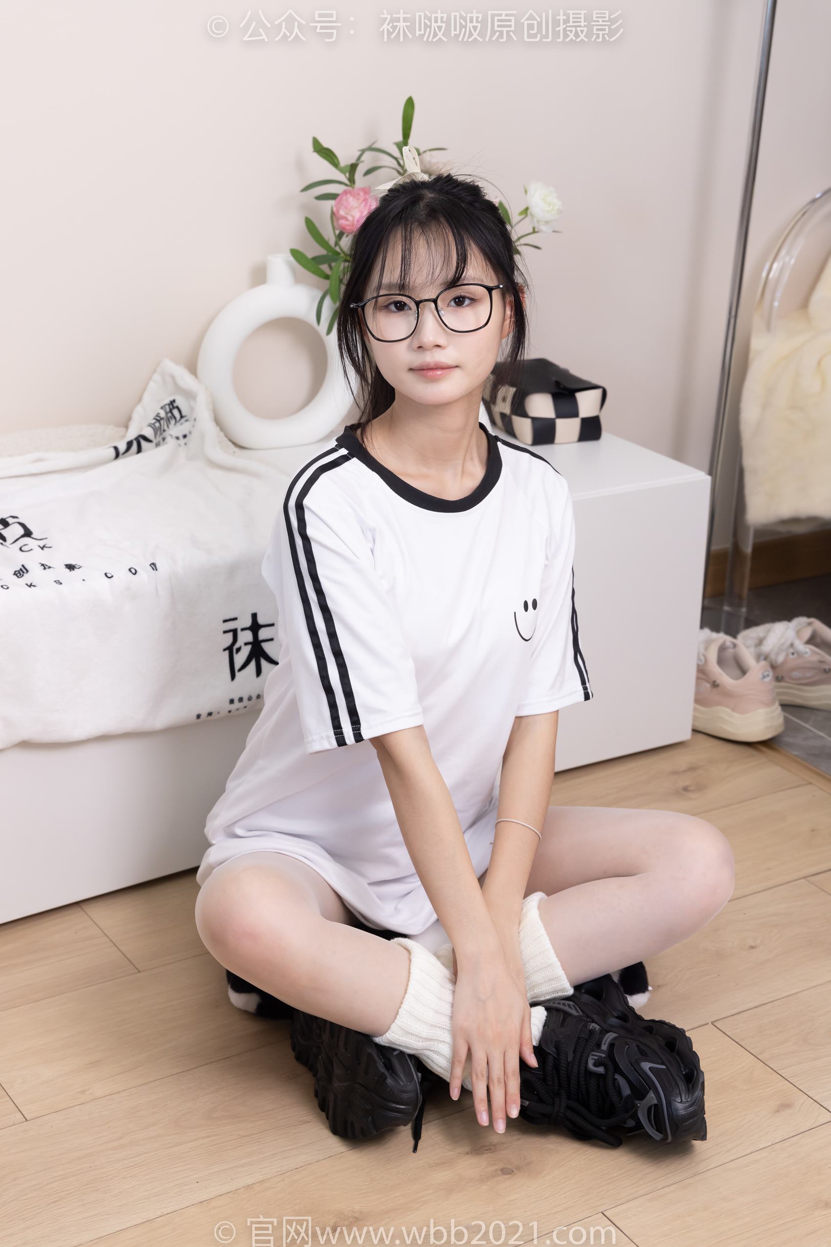 图片[38]-[BoBoSocks袜啵啵]NO.376 甜甜圈-运动鞋、堆堆袜套、白丝[150P] – 速更版-美库