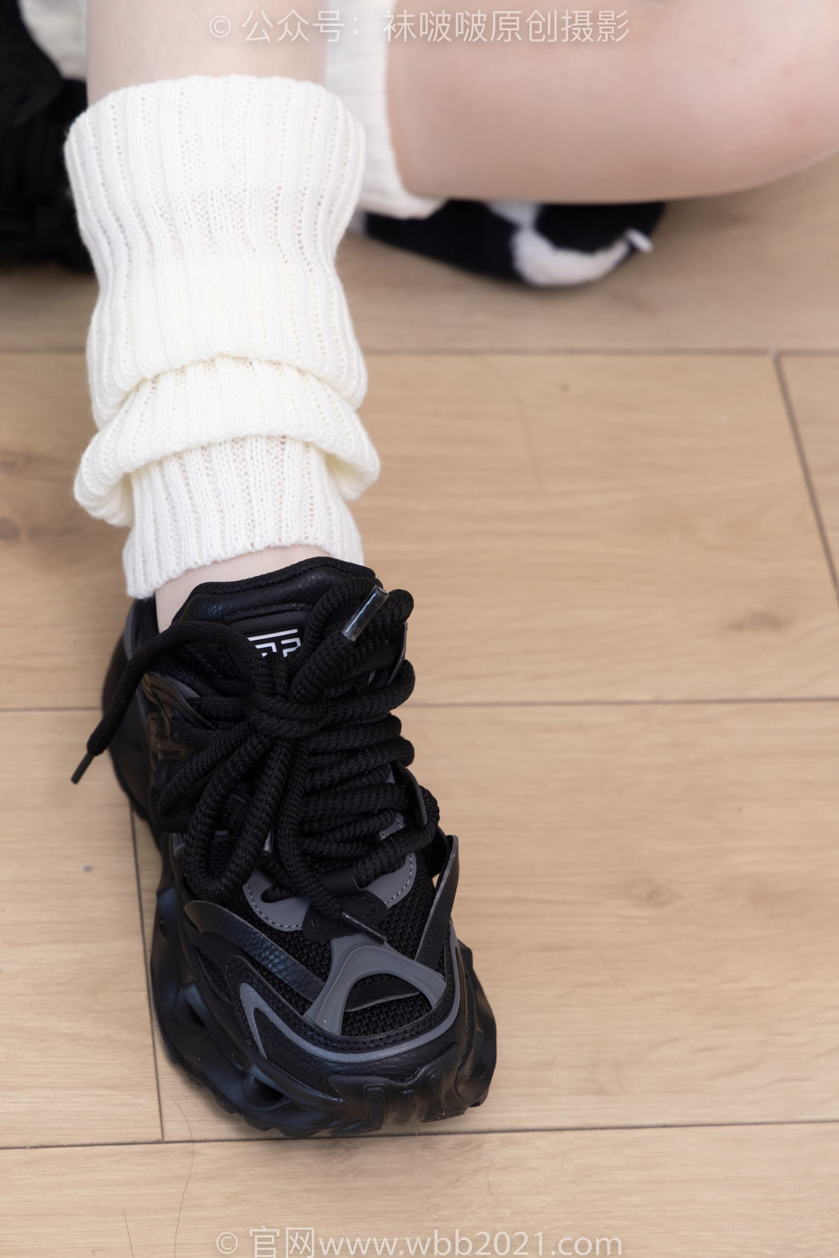 图片[46]-[BoBoSocks袜啵啵]NO.376 甜甜圈-运动鞋、堆堆袜套、白丝[150P] – 速更版-美库