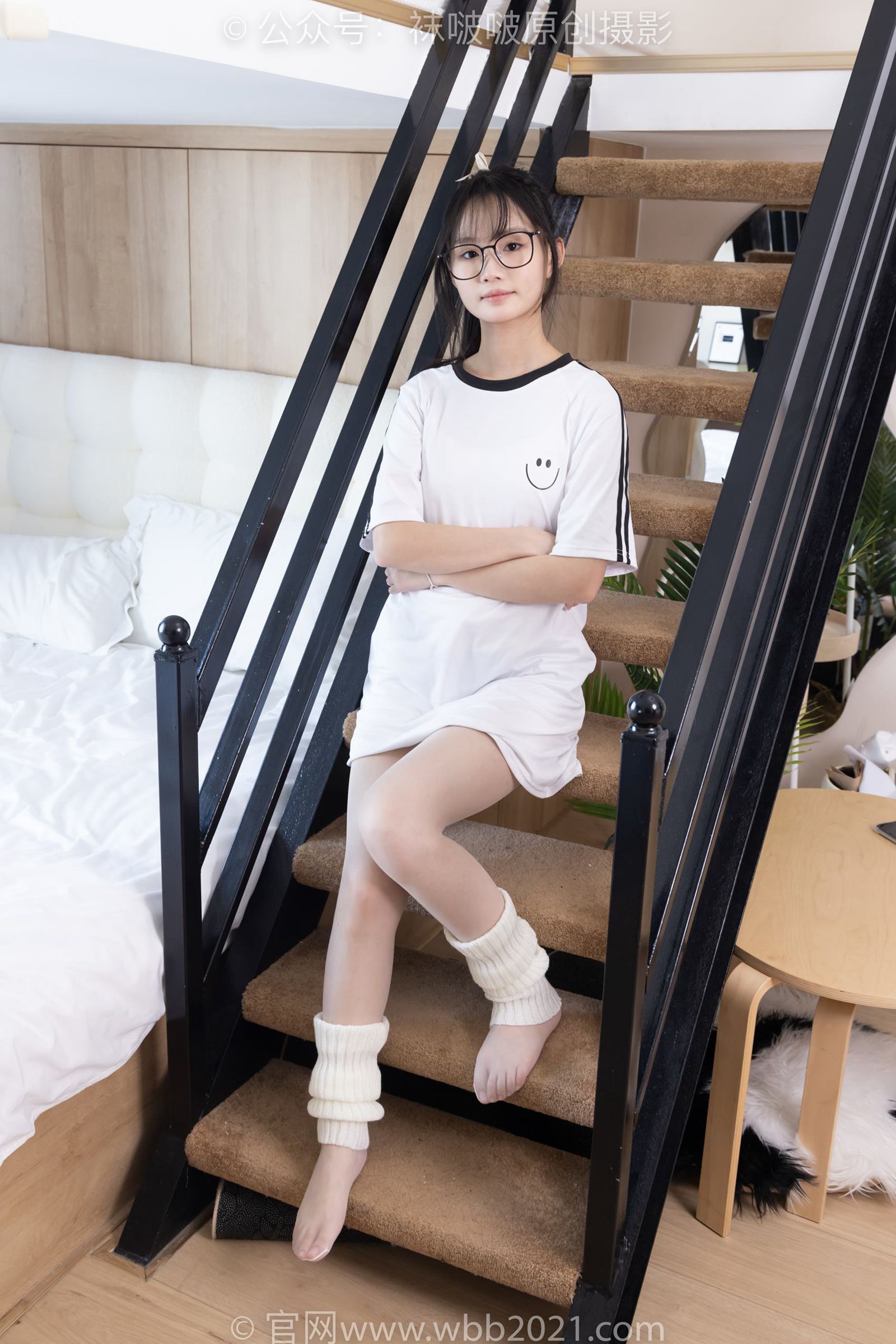 图片[58]-[BoBoSocks袜啵啵]NO.376 甜甜圈-运动鞋、堆堆袜套、白丝[150P] – 速更版-美库