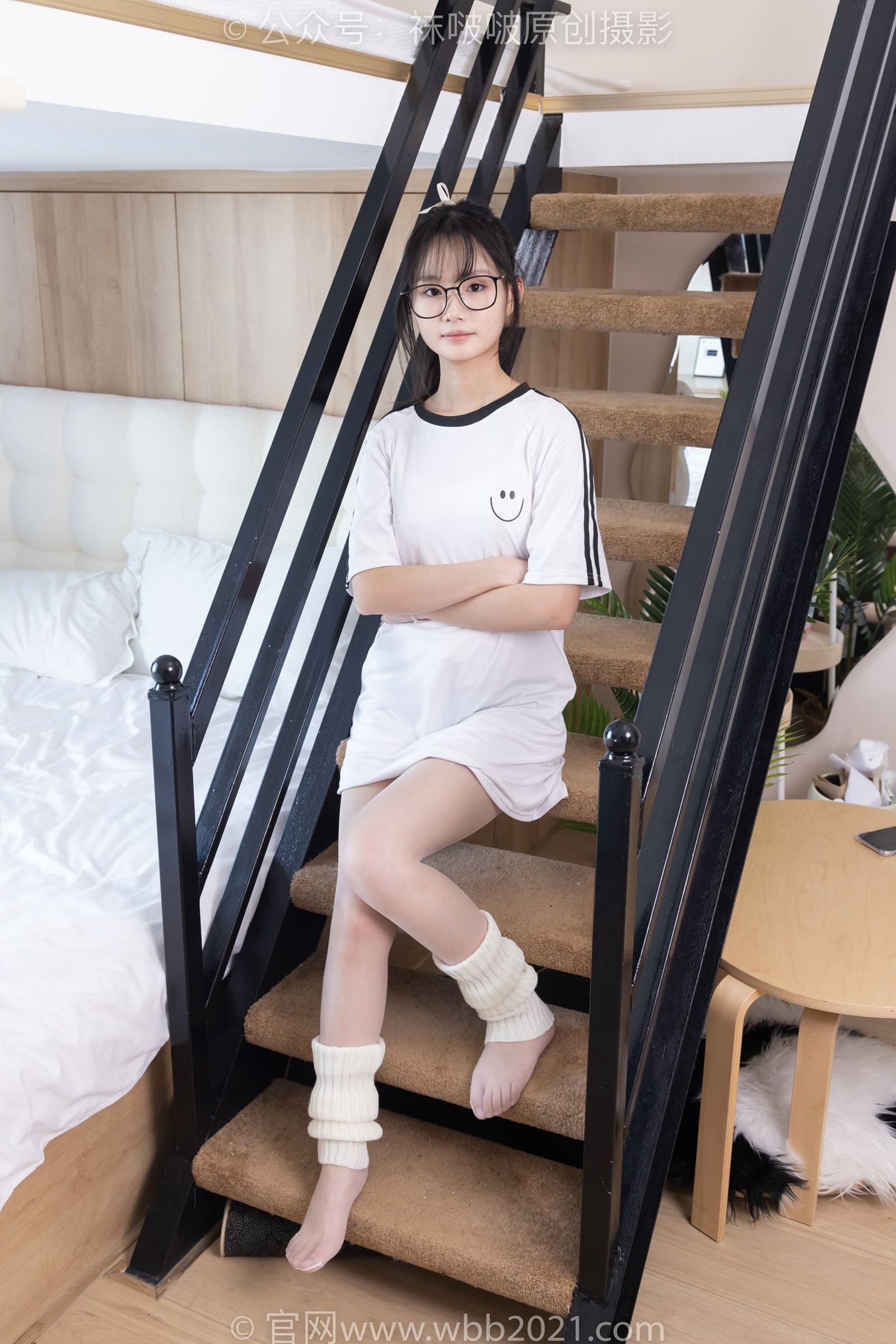 图片[59]-[BoBoSocks袜啵啵]NO.376 甜甜圈-运动鞋、堆堆袜套、白丝[150P] – 速更版-美库