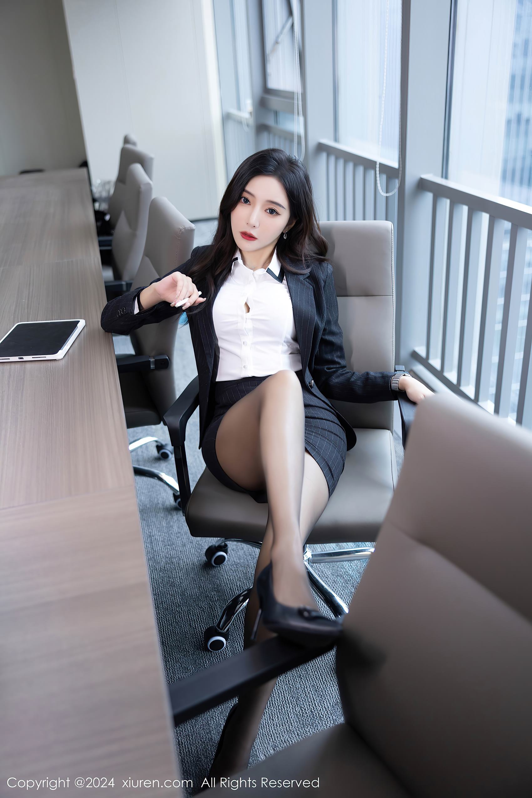 图片[15]-[Xiuren秀人网]2024.06.05 NO.8656 王馨瑶yanni[64+1P] – 速更版-美库