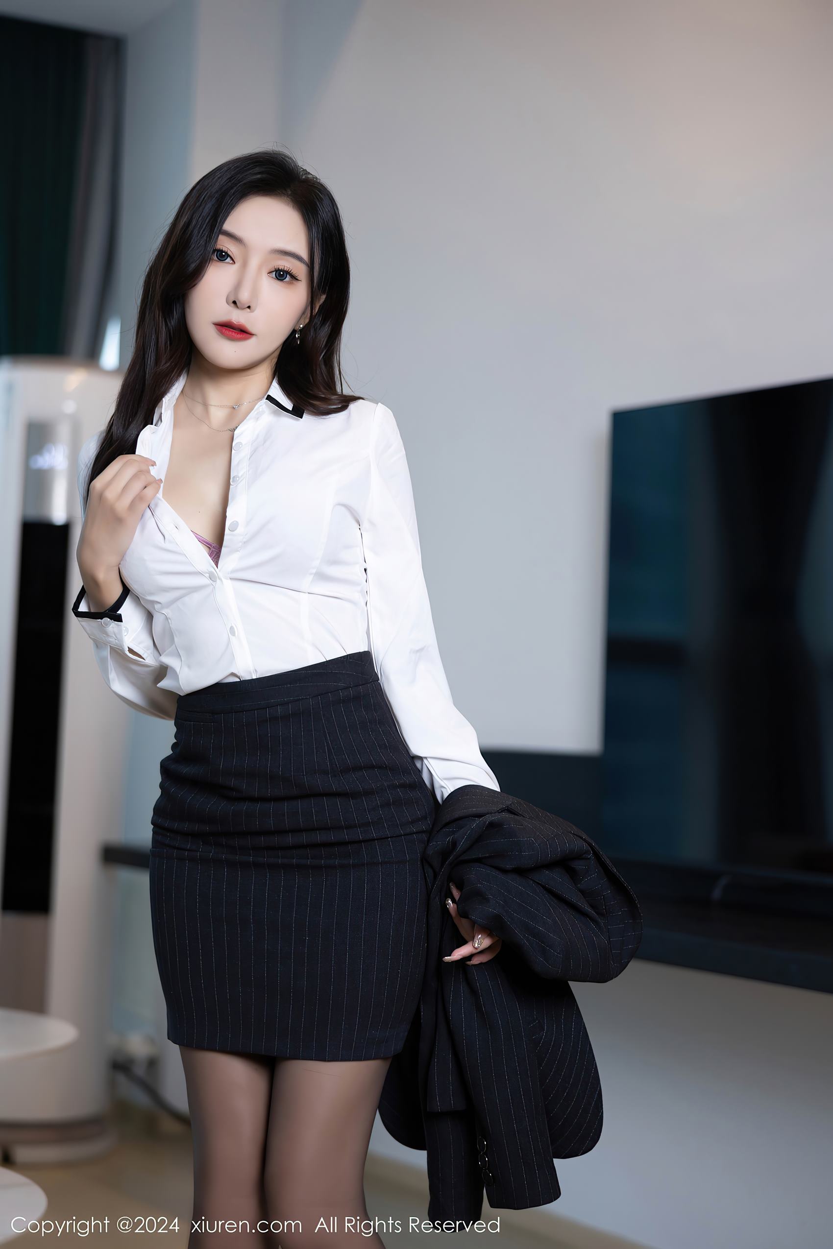 图片[38]-[Xiuren秀人网]2024.06.05 NO.8656 王馨瑶yanni[64+1P] – 速更版-美库