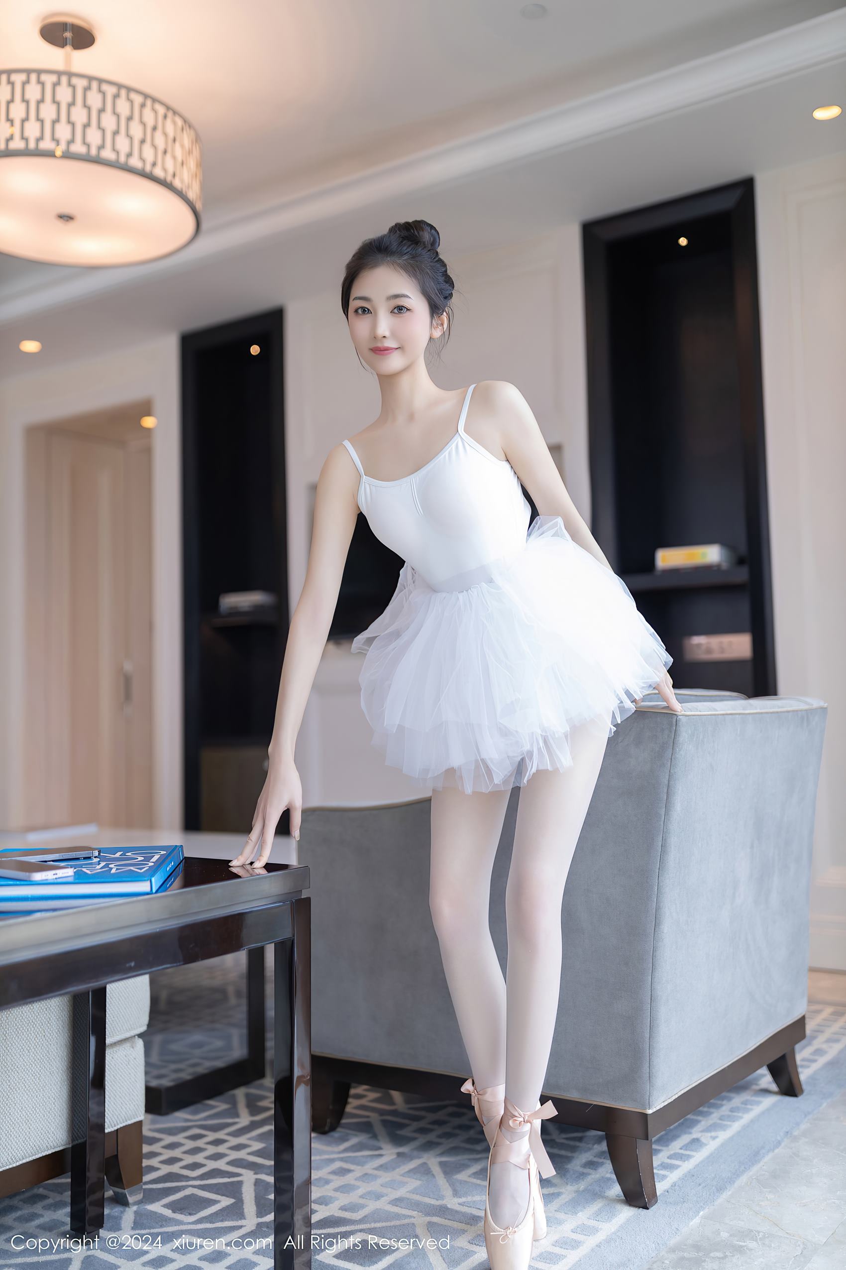 图片[16]-[Xiuren秀人网]2024.06.05 NO.8657 鱼尾fish[29+1P] – 速更版-美库