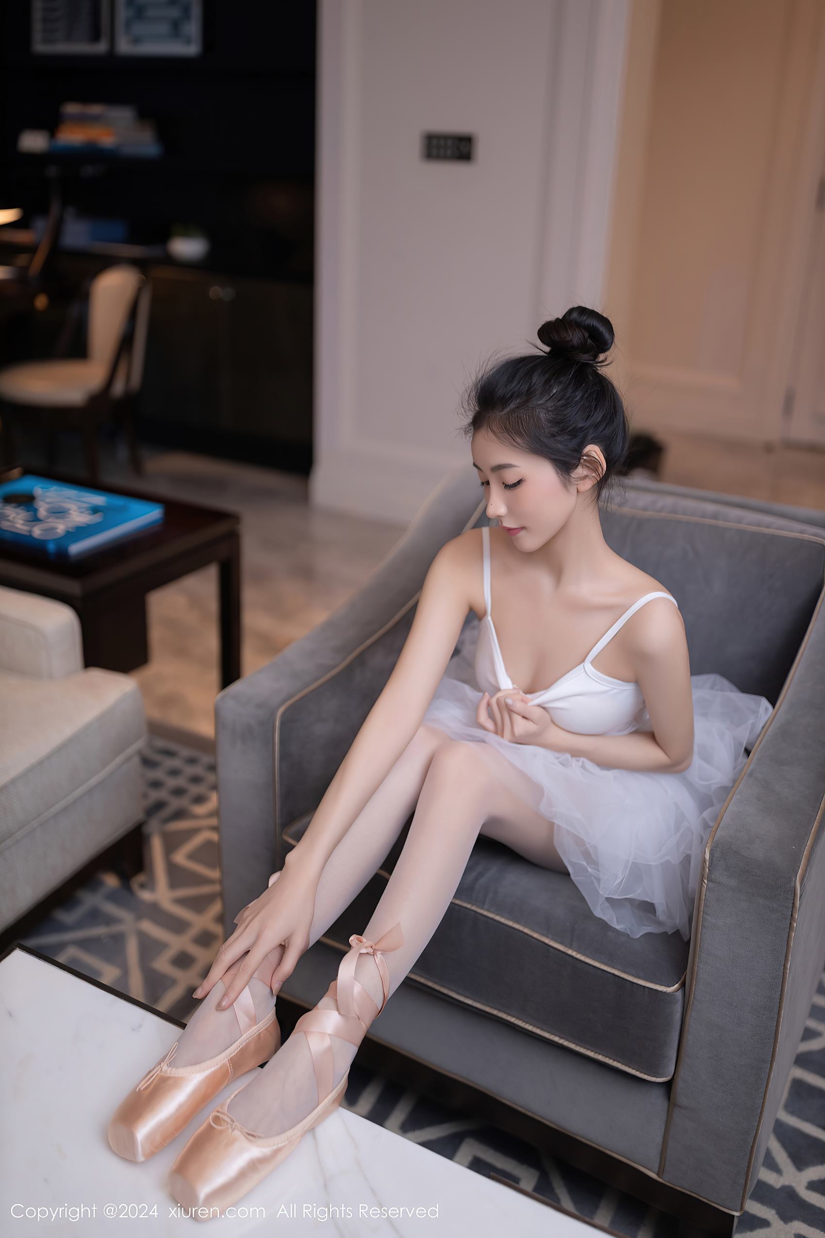 图片[23]-[Xiuren秀人网]2024.06.05 NO.8657 鱼尾fish[29+1P] – 速更版-美库