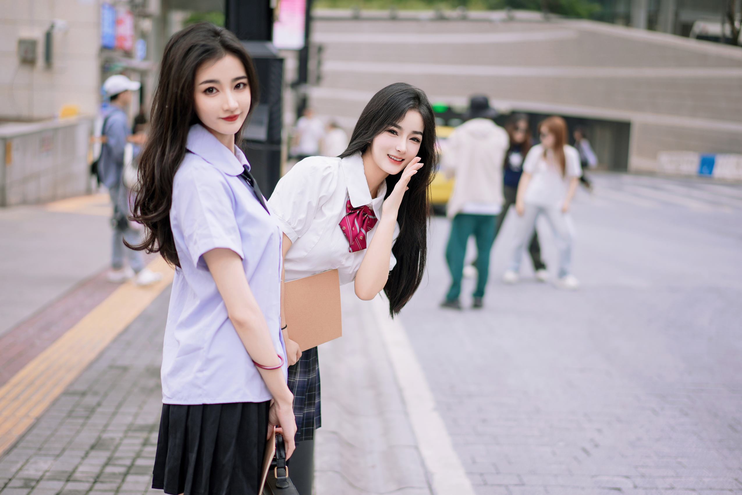 图片[14]-秀人名模鱼子酱Fish+谭小灵 – 《双人JK》[24P] – 速更版-美库