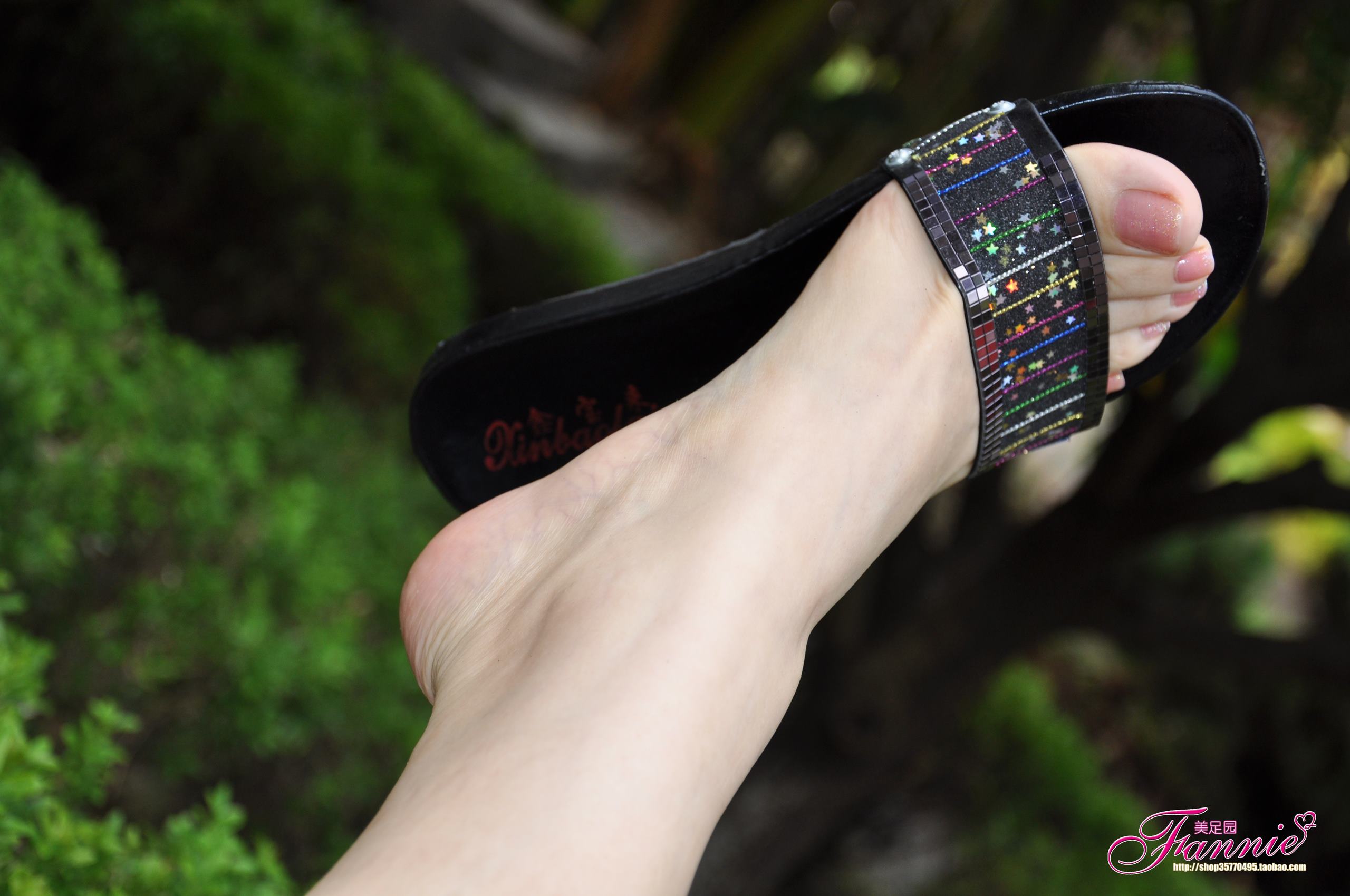 图片[31]-Fannie芬妮每足园 No.504 夏日足下 清爽靓丽 黑色拖鞋1[43P] – 速更版-美库