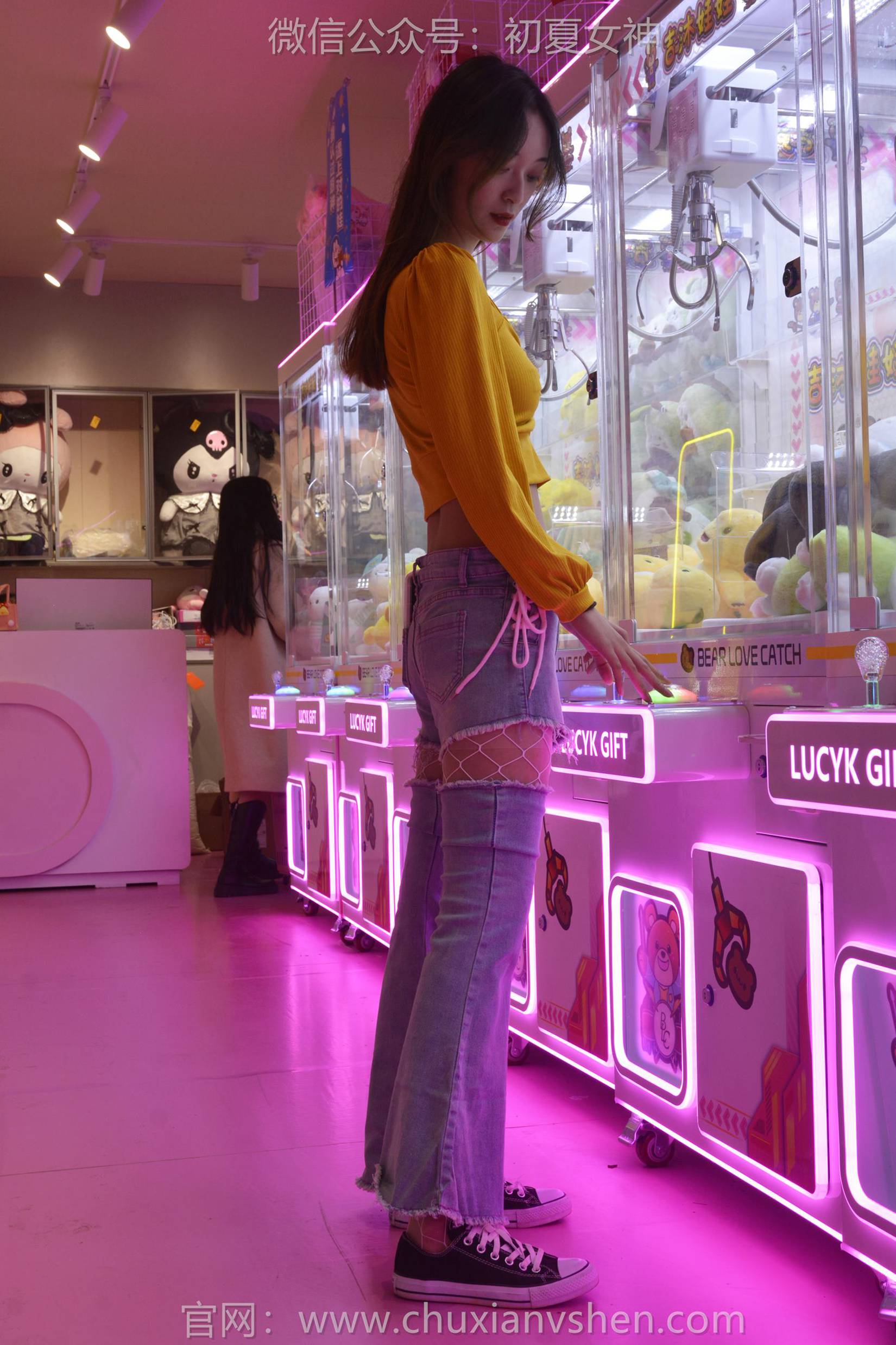 图片[18]-初夏女神 NO.143 依依 邻家女孩[120P] – 速更版-美库