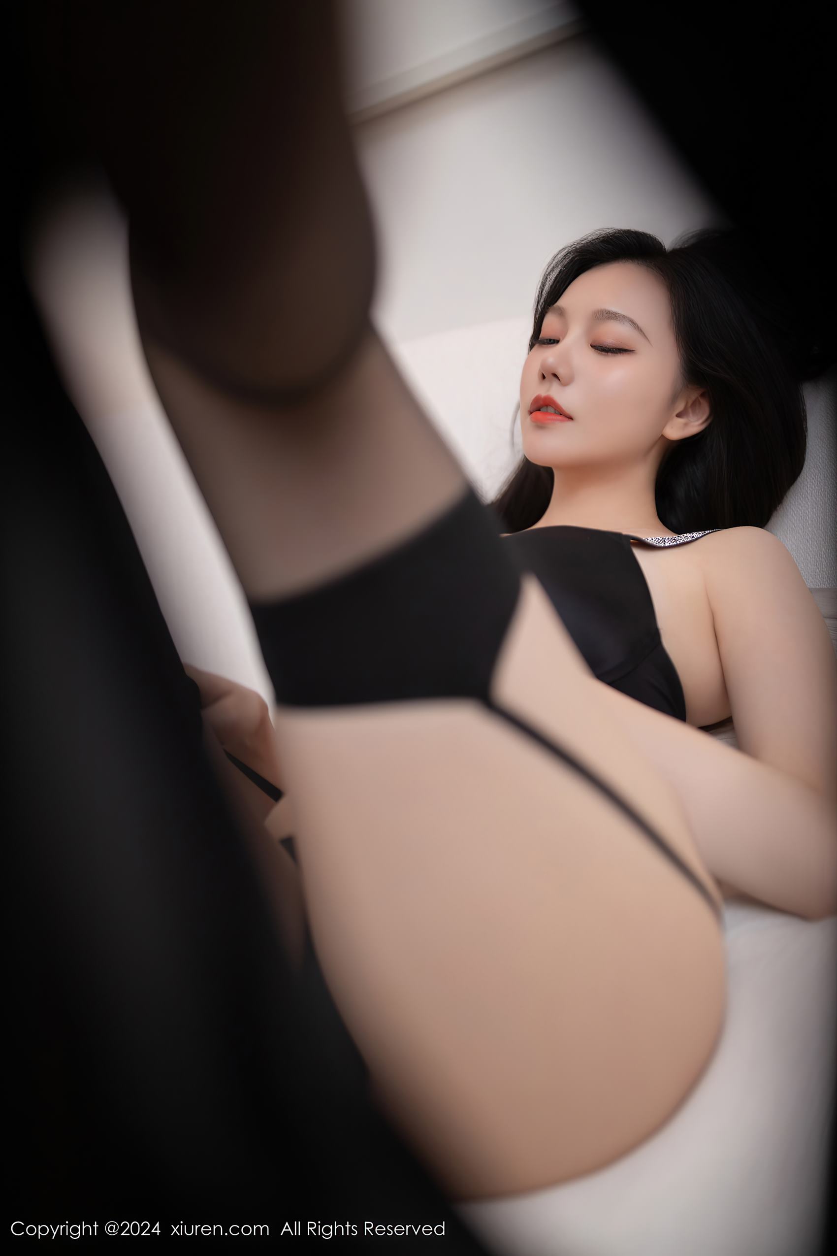 图片[20]-[Xiuren秀人网]2024.06.11 NO.8681 安然anran 你的专属来咯 [31+1P] – 速更版-美库