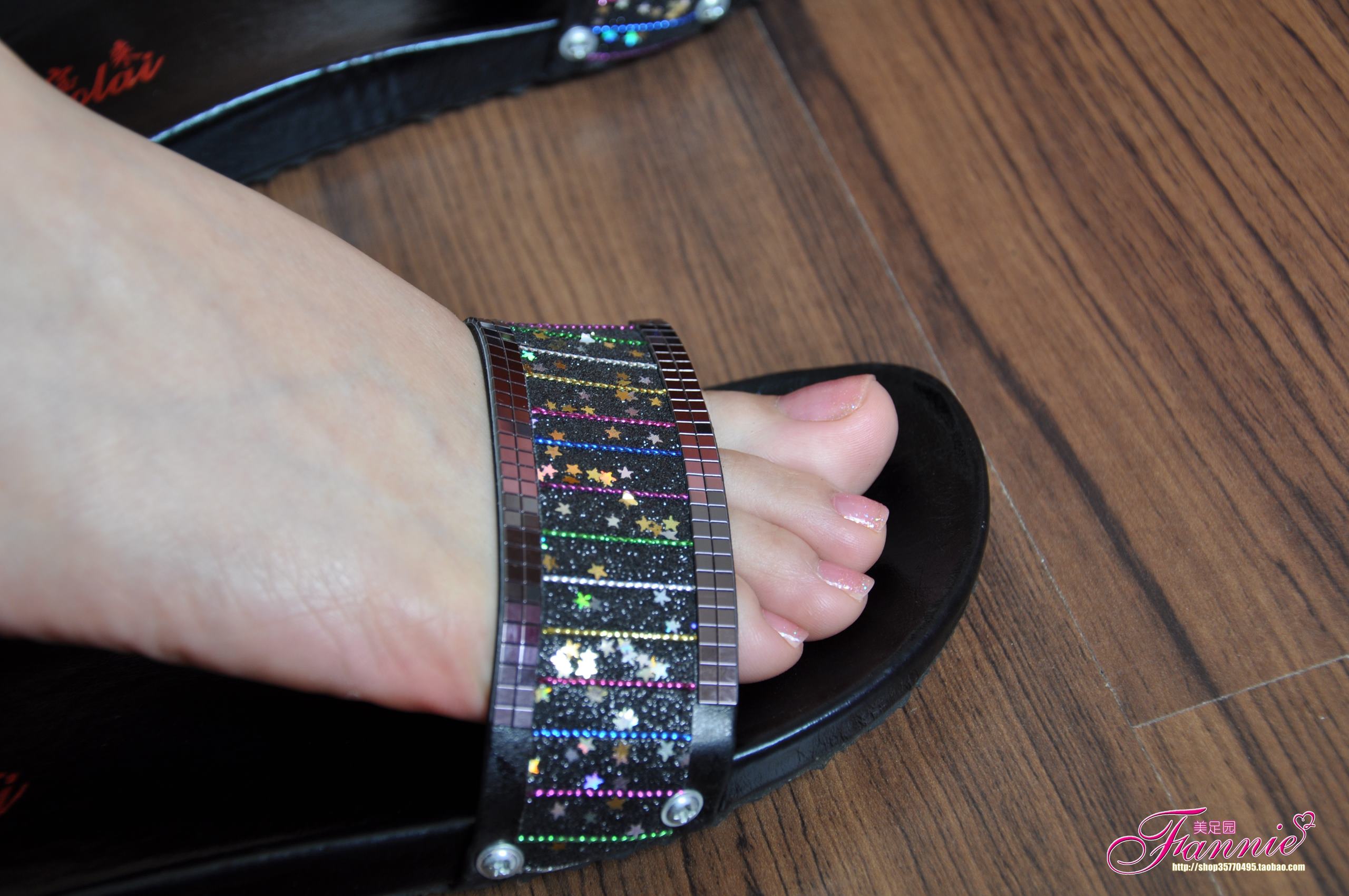 图片[26]-Fannie芬妮每足园 No.505 夏日足下 清爽靓丽 黑色拖鞋2[57P] – 速更版-美库