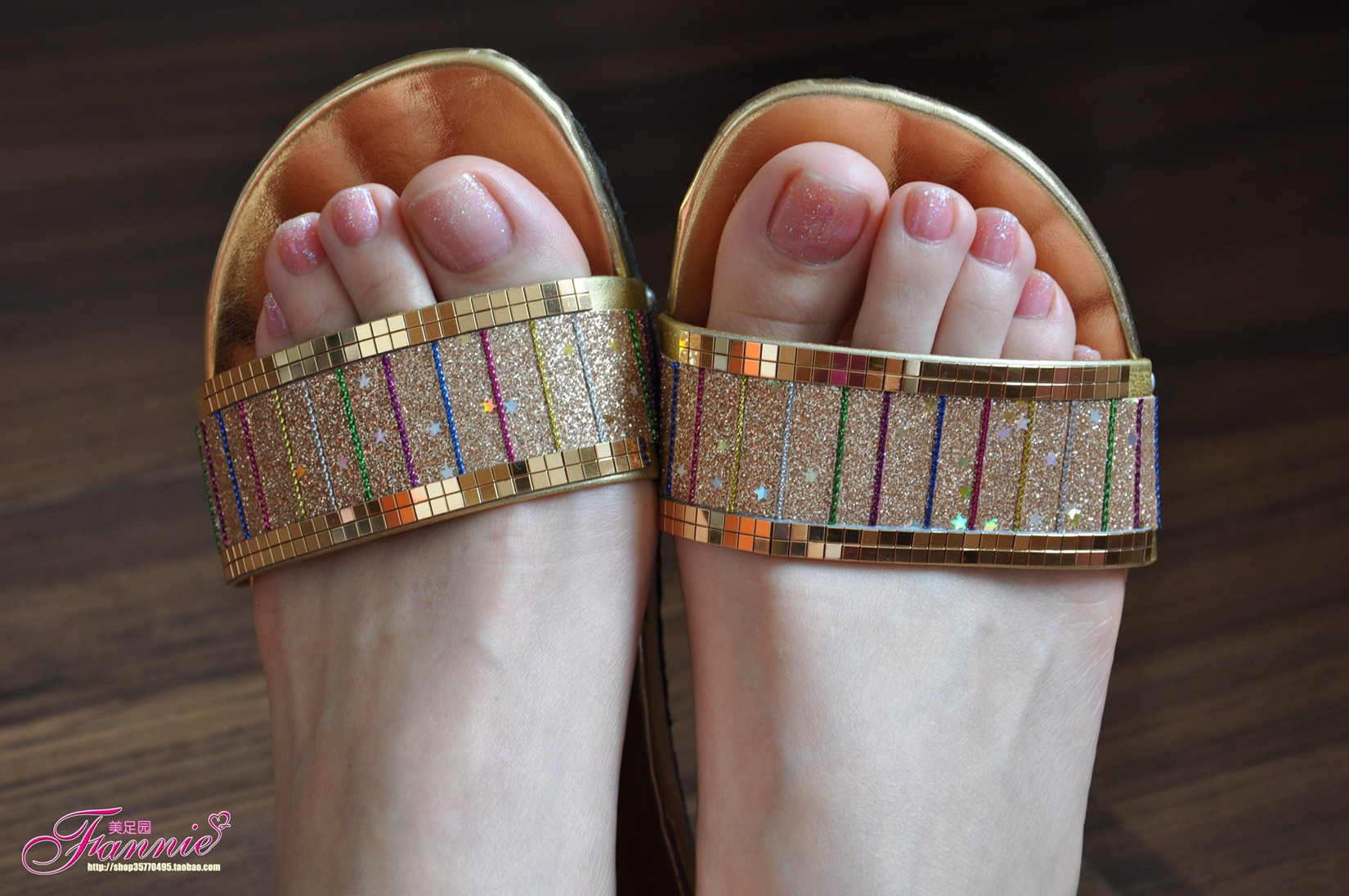 图片[26]-Fannie芬妮每足园 No.507 夏日足下 清爽靓丽 金色拖鞋[47P] – 速更版-美库