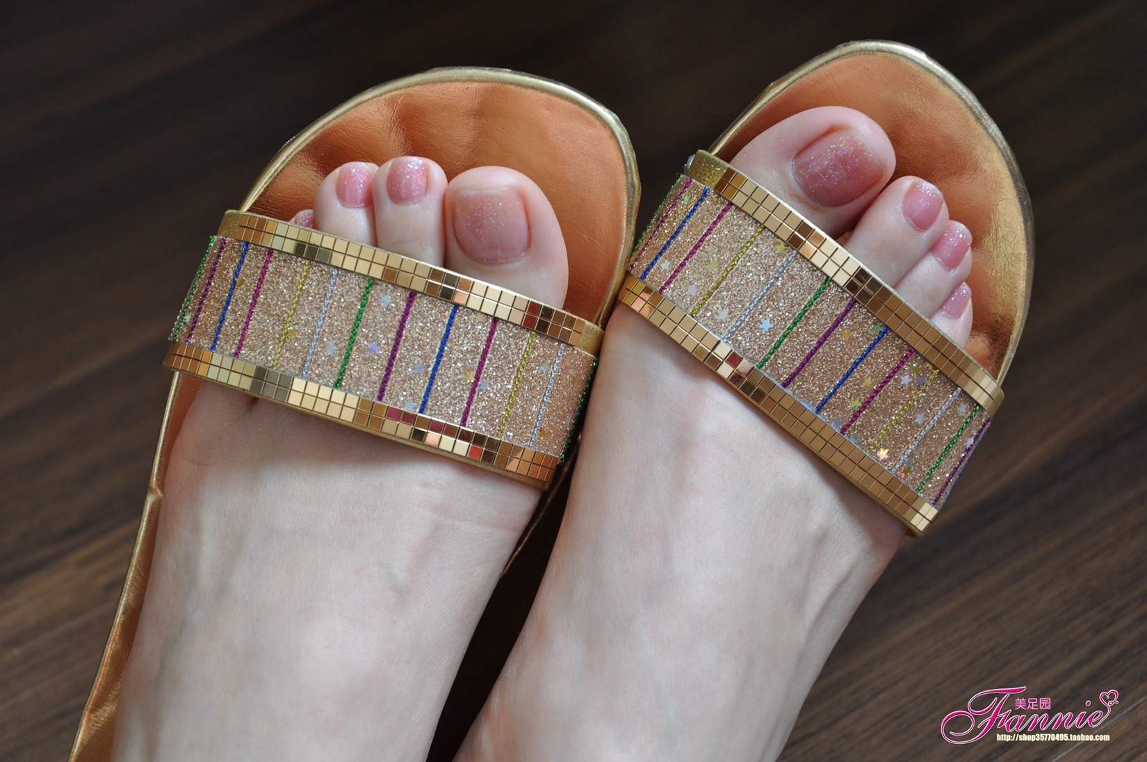 图片[27]-Fannie芬妮每足园 No.507 夏日足下 清爽靓丽 金色拖鞋[47P] – 速更版-美库