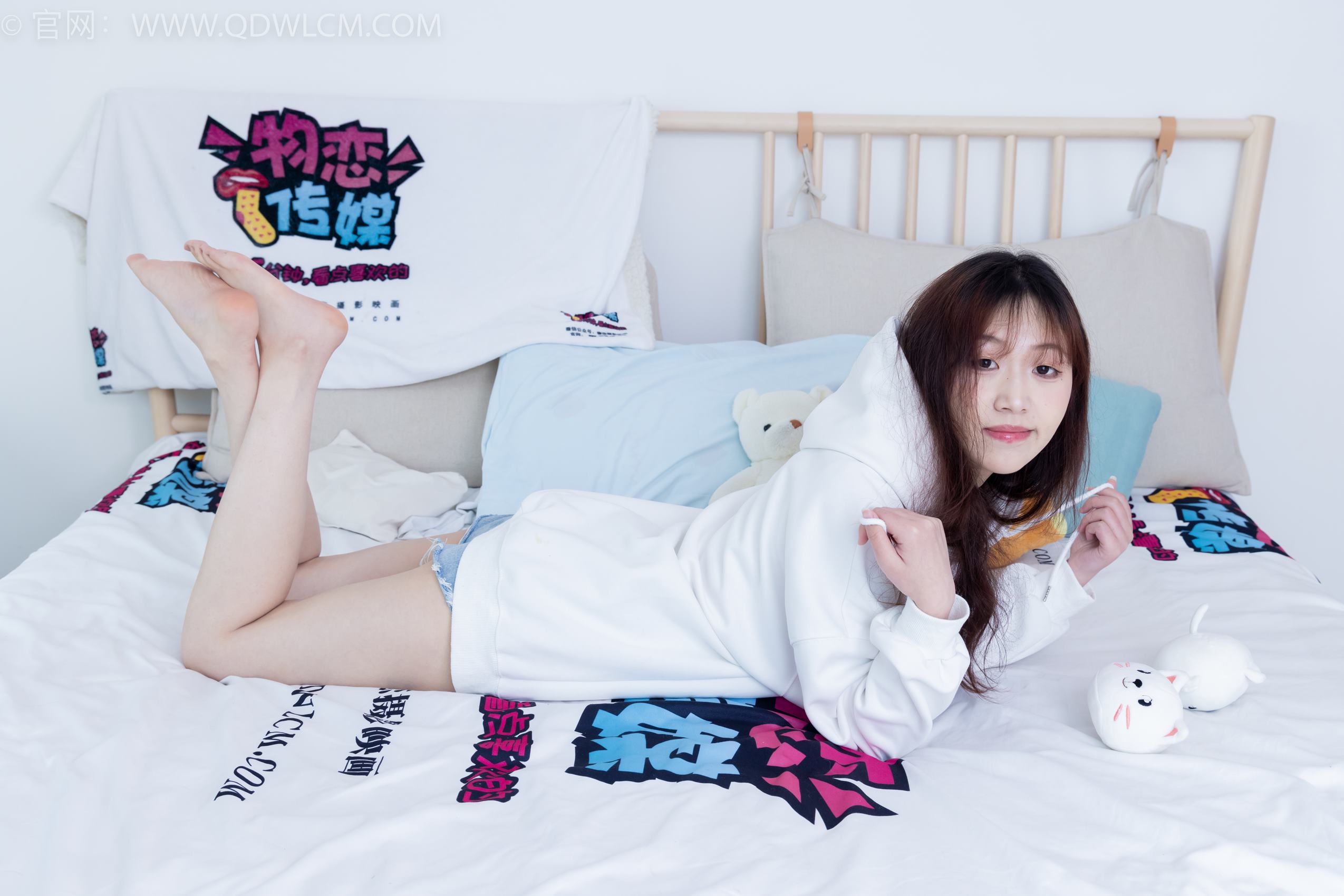 图片[25]-物恋传媒 NO.1970 绵绵-让梦冬眠[150P] – 速更版-美库