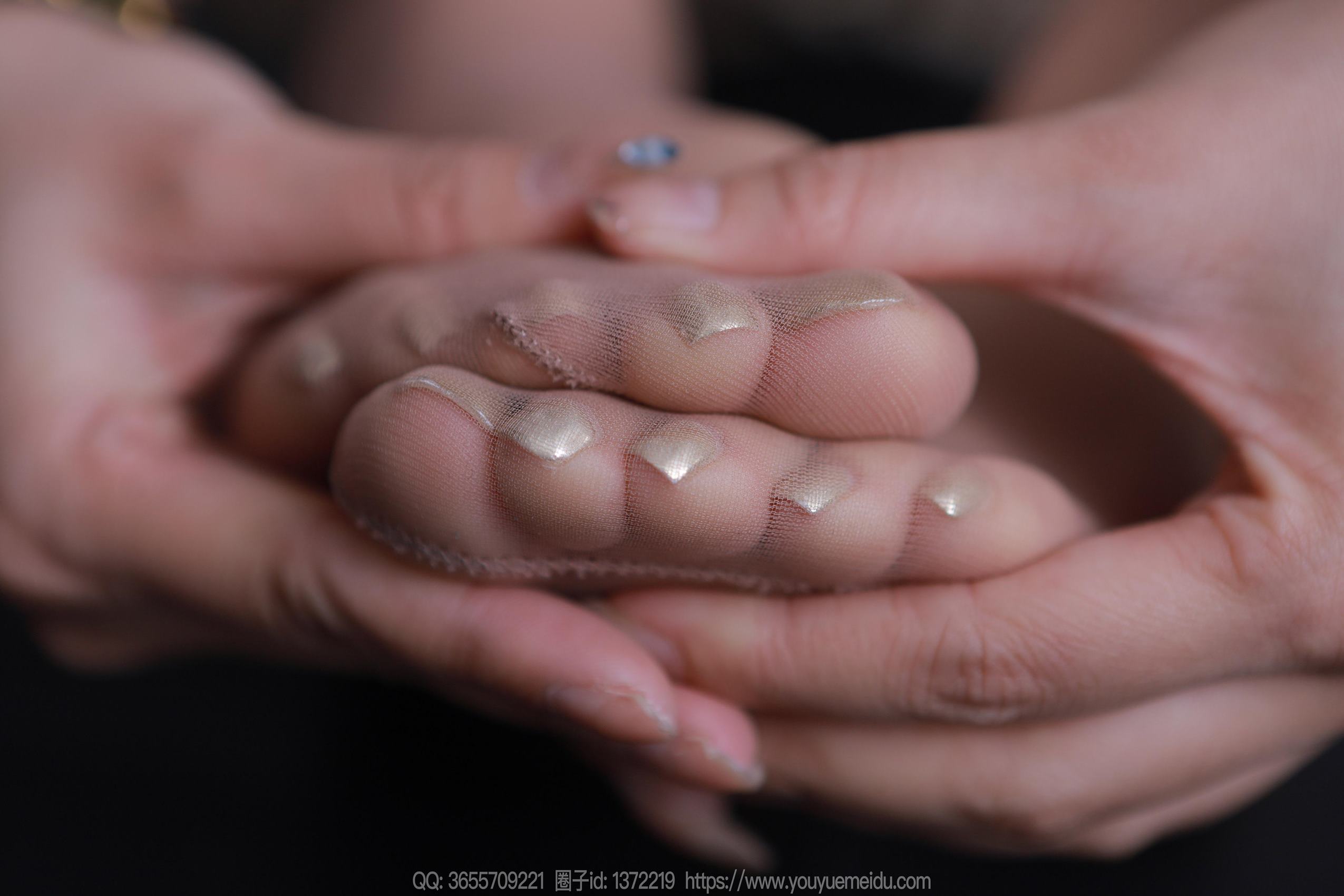 图片[20]-[IESS异思趣向] 2024.05.14 丝享家1741：婉萍《吃个橘子》[83P] – 速更版-美库