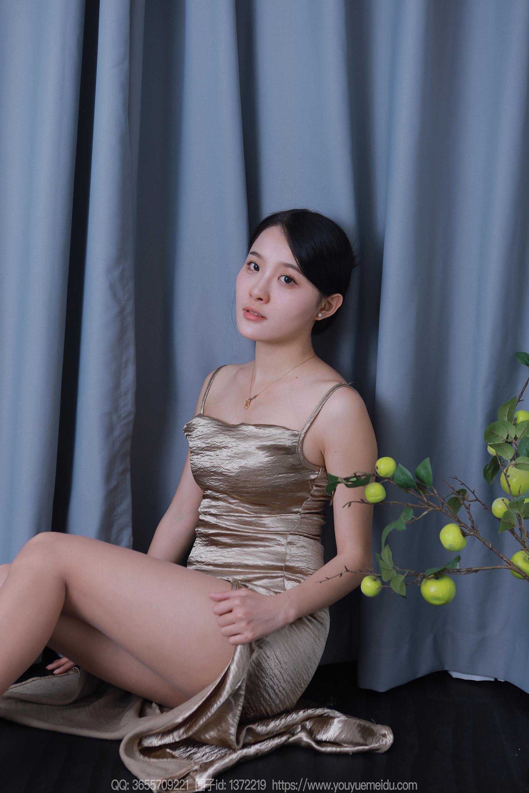 图片[52]-[IESS异思趣向] 2024.05.14 丝享家1741：婉萍《吃个橘子》[83P] – 速更版-美库