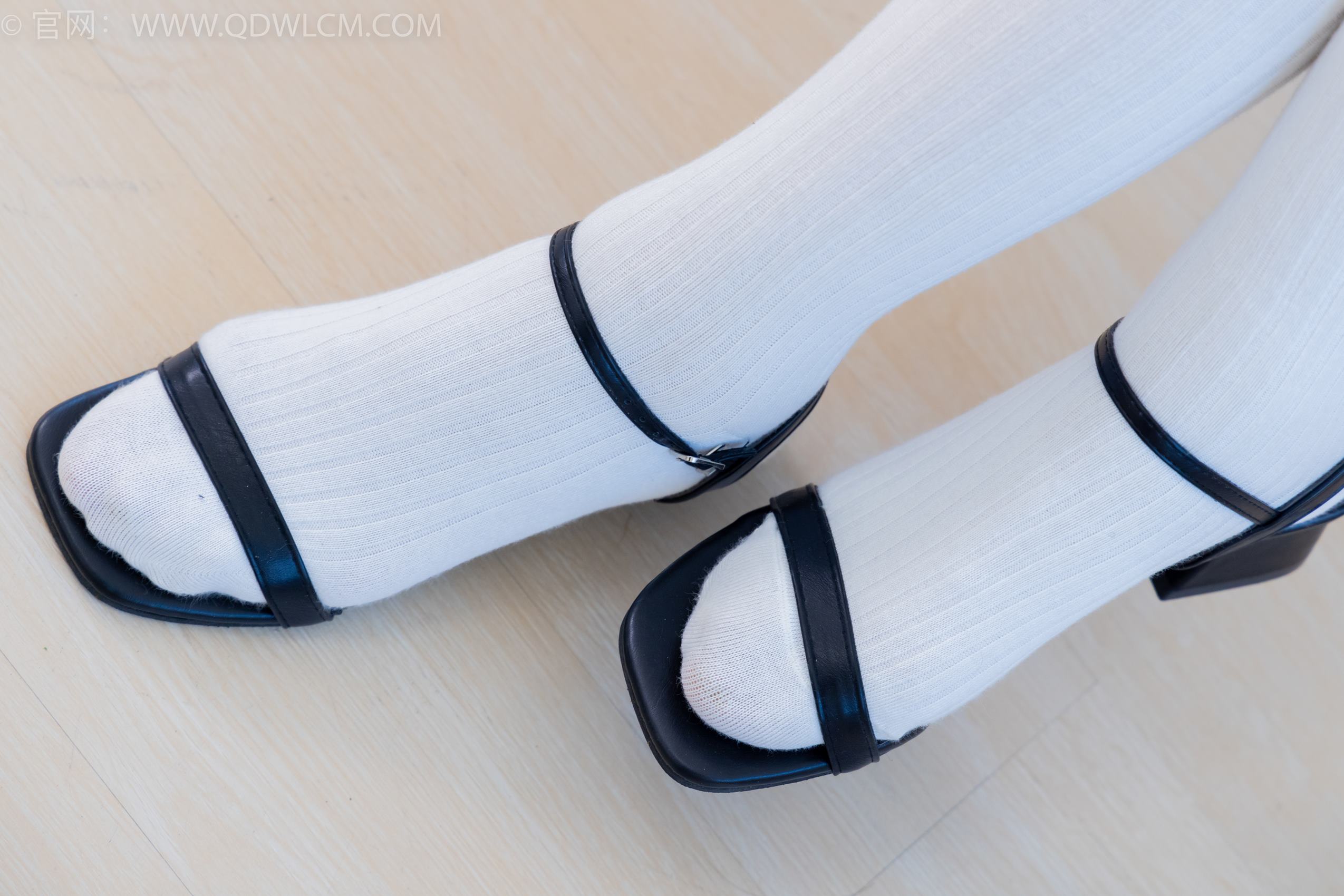 图片[43]-物恋传媒 NO.1975 纱纱-月半弯[200P] – 速更版-美库