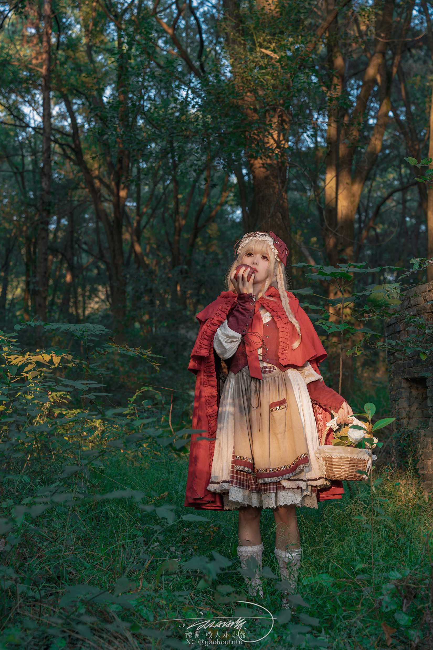图片[13]-咬一口兔娘  – 迷途小红帽[27P] – 速更版-美库