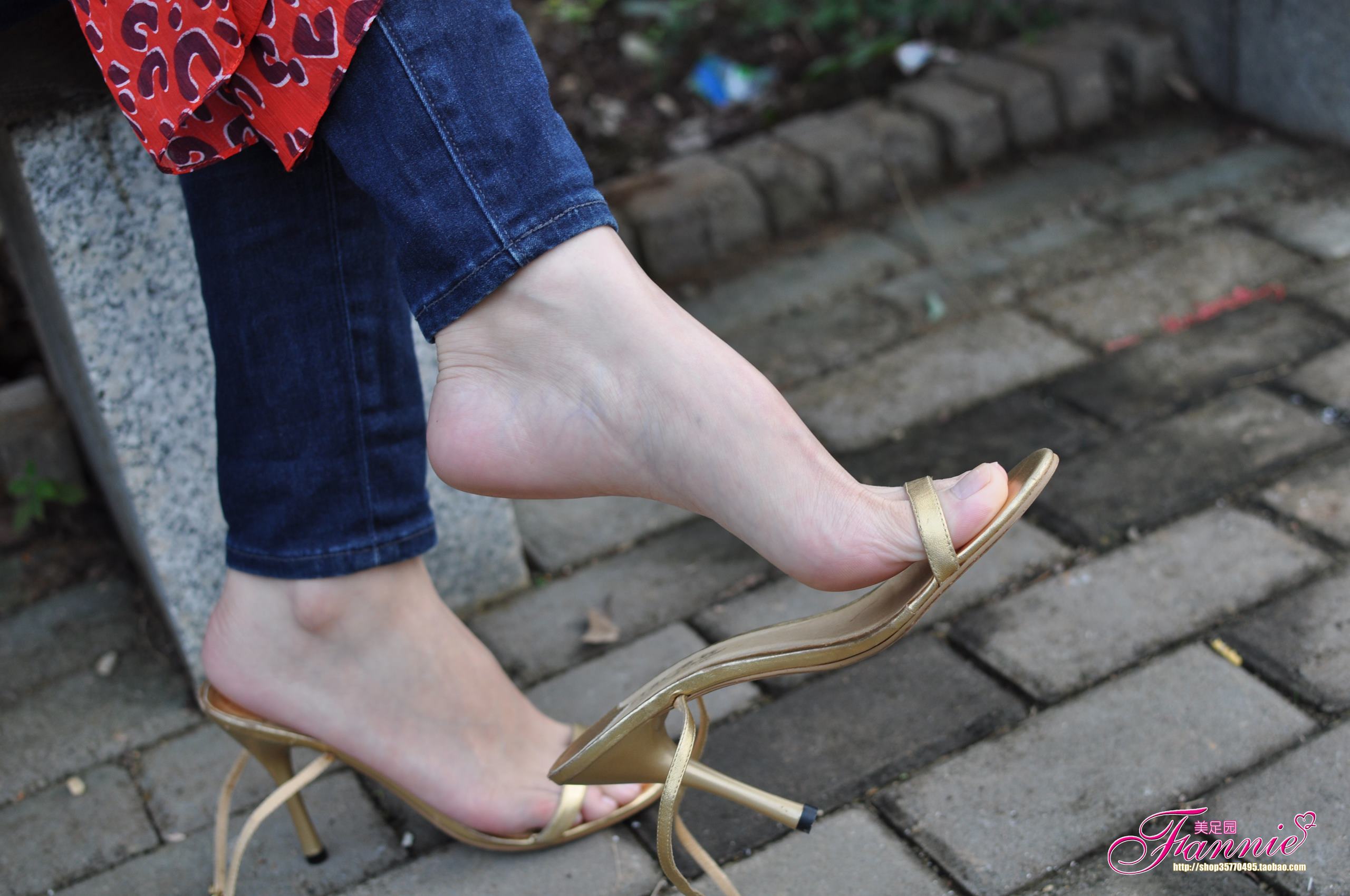 图片[13]-Fannie芬妮每足园 No.513 心绪盈秋 裸足高跟2[59P] – 速更版-美库
