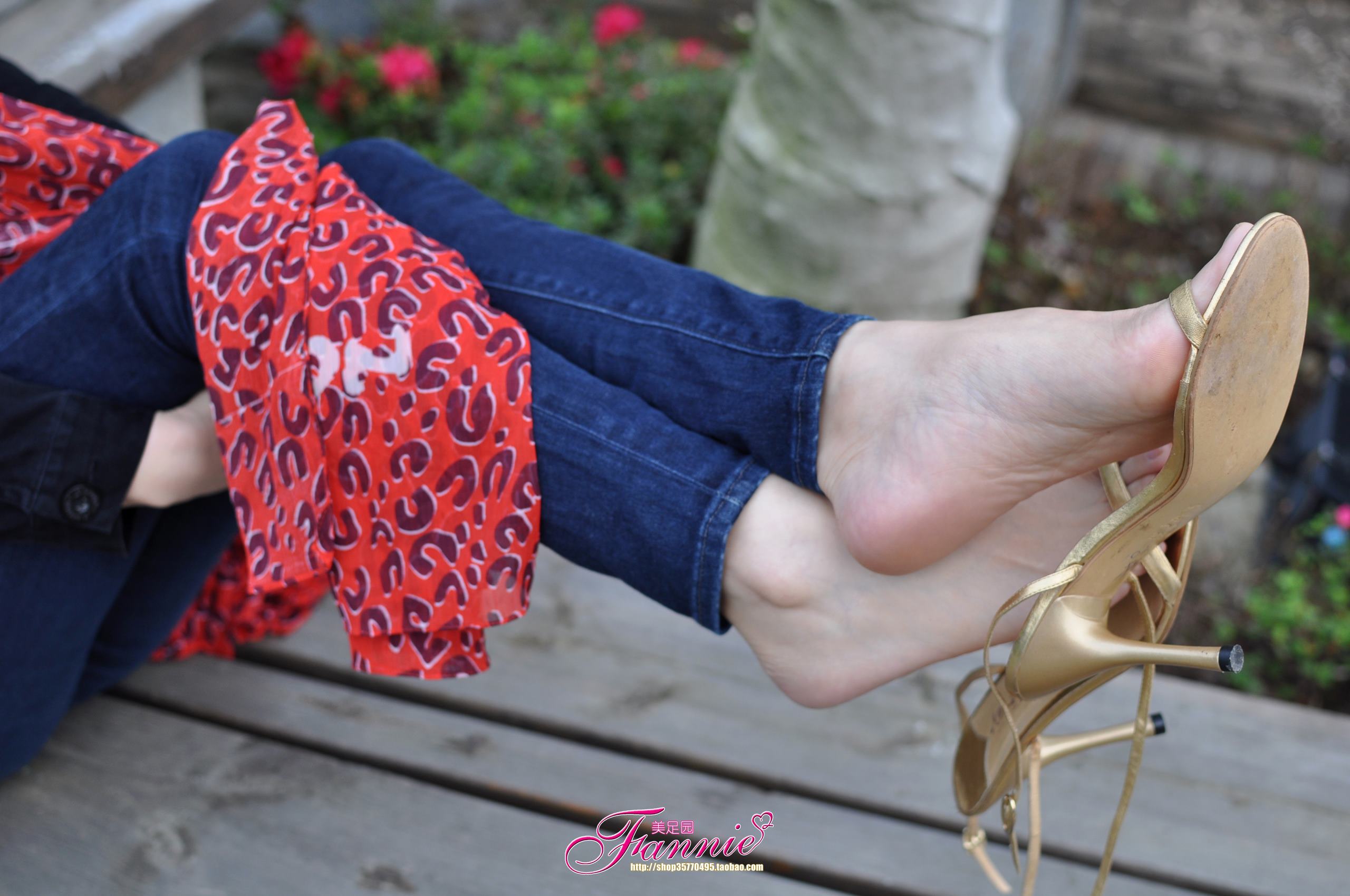 图片[25]-Fannie芬妮每足园 No.513 心绪盈秋 裸足高跟2[59P] – 速更版-美库