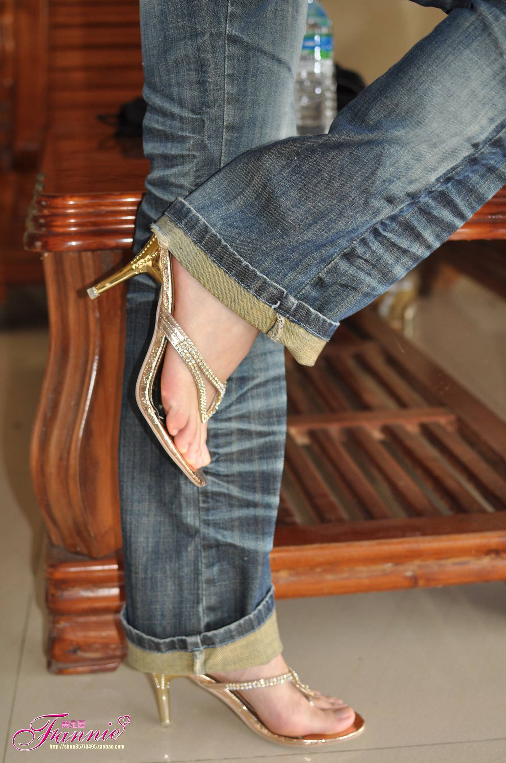 图片[41]-Fannie芬妮每足园 No.512 心绪盈秋 裸足高跟[63P] – 速更版-美库