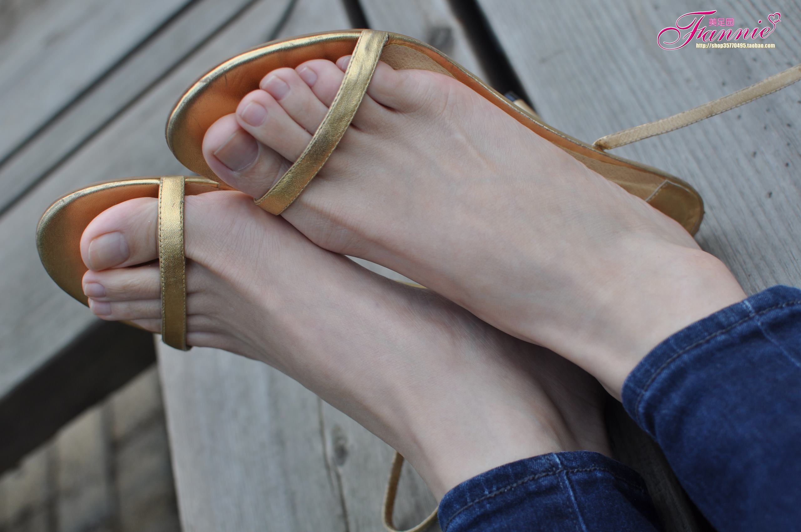 图片[35]-Fannie芬妮每足园 No.513 心绪盈秋 裸足高跟2[59P] – 速更版-美库