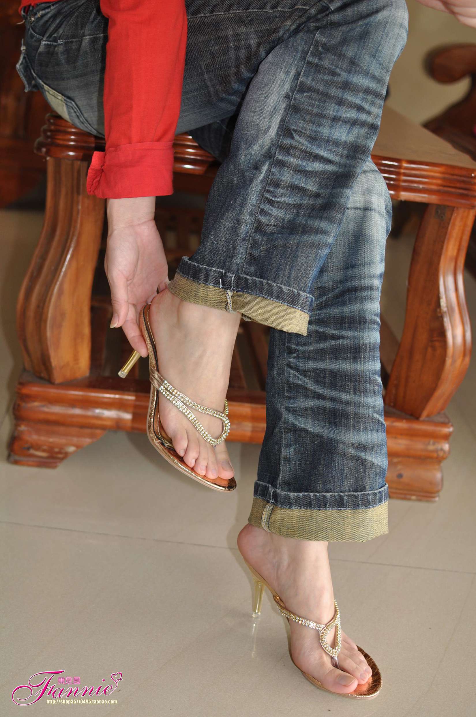 图片[56]-Fannie芬妮每足园 No.512 心绪盈秋 裸足高跟[63P] – 速更版-美库