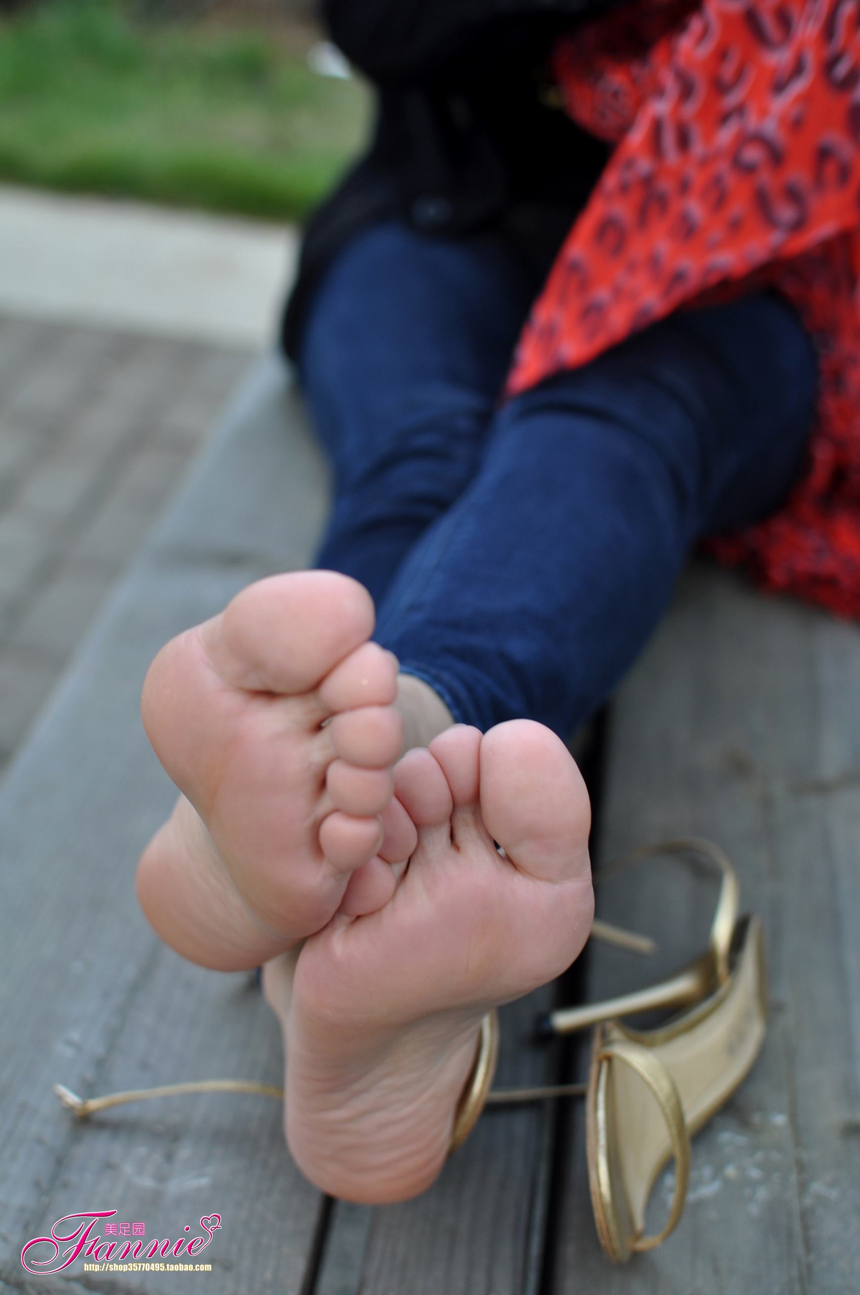 图片[46]-Fannie芬妮每足园 No.513 心绪盈秋 裸足高跟2[59P] – 速更版-美库