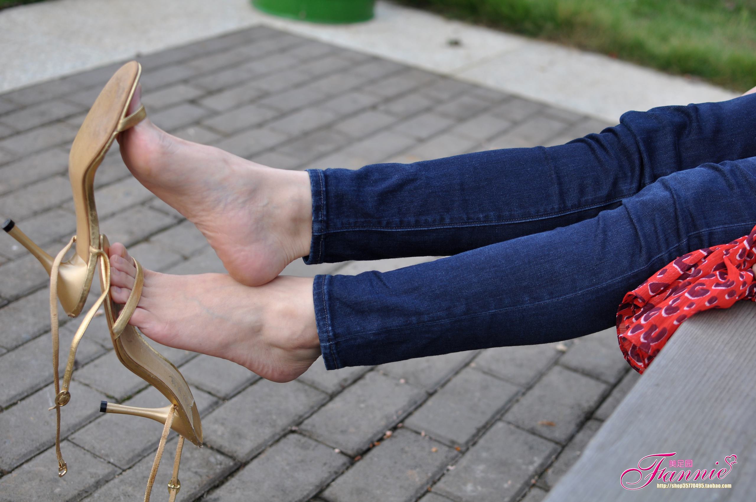 图片[54]-Fannie芬妮每足园 No.513 心绪盈秋 裸足高跟2[59P] – 速更版-美库