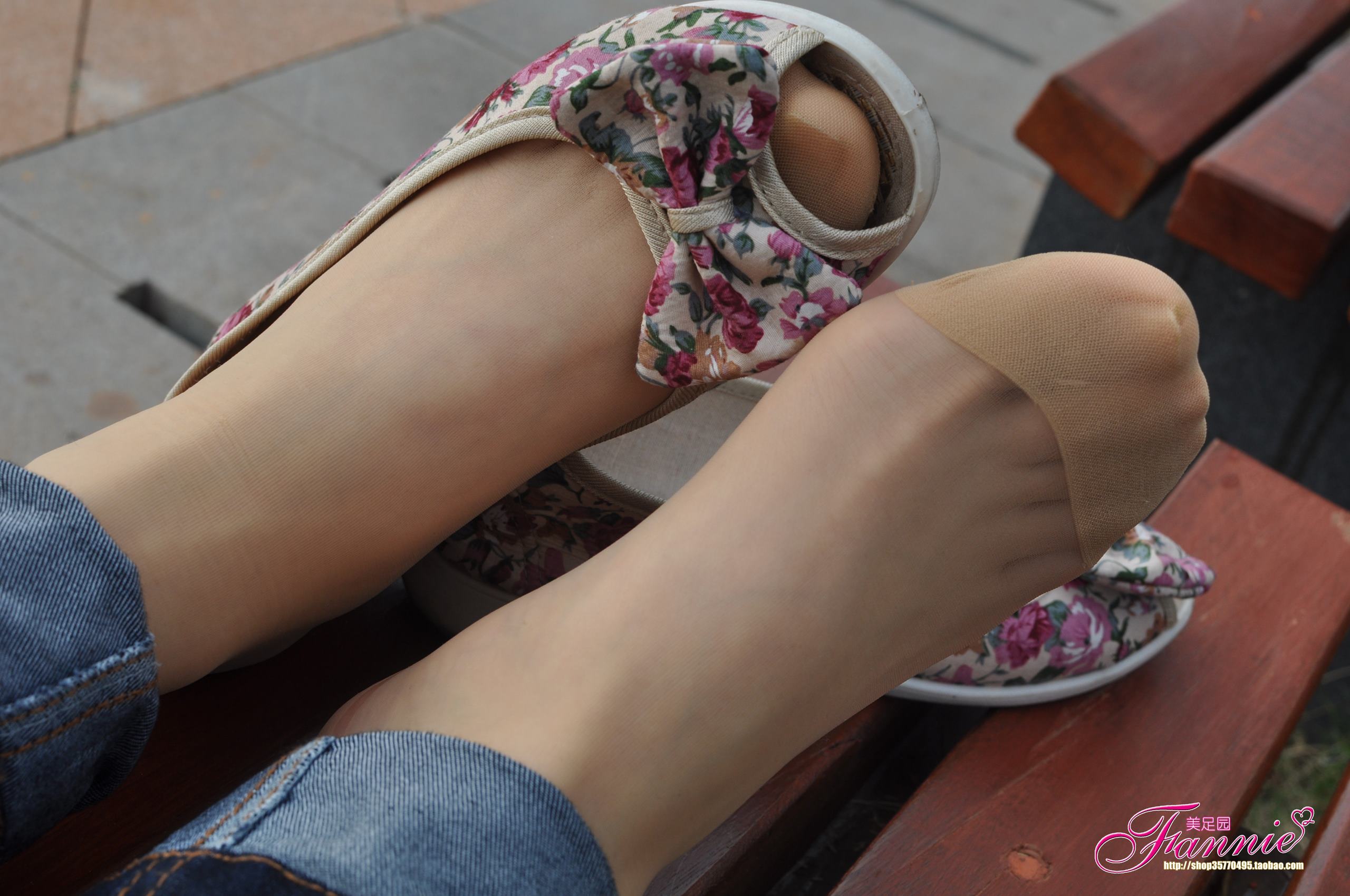 图片[10]-Fannie芬妮每足园 No.514 行在深秋 丝族1[39P] – 速更版-美库