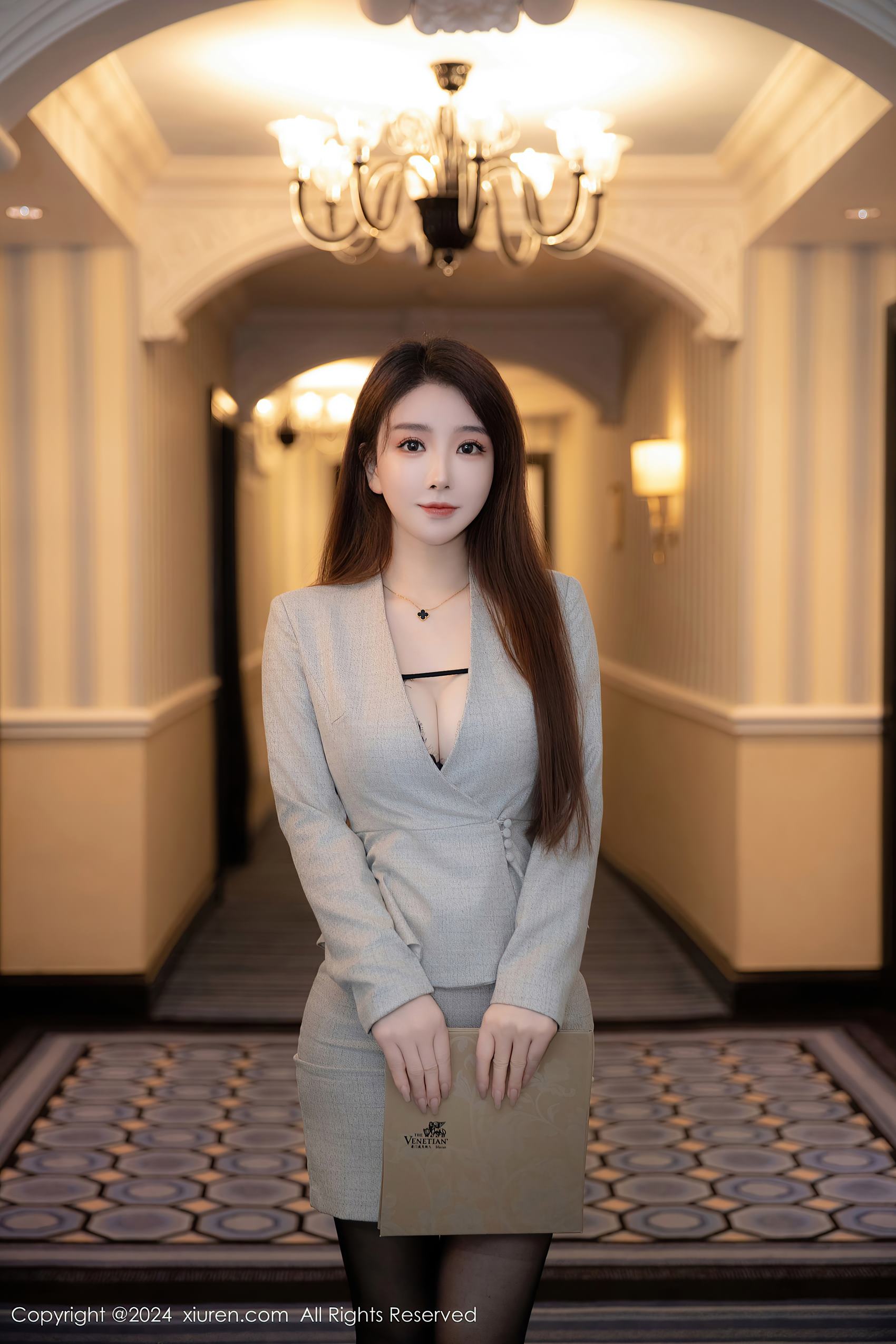 图片[42]-[Xiuren秀人网]2024.06.18 NO.8716 雨儿酱eve[40+1P] – 速更版-美库