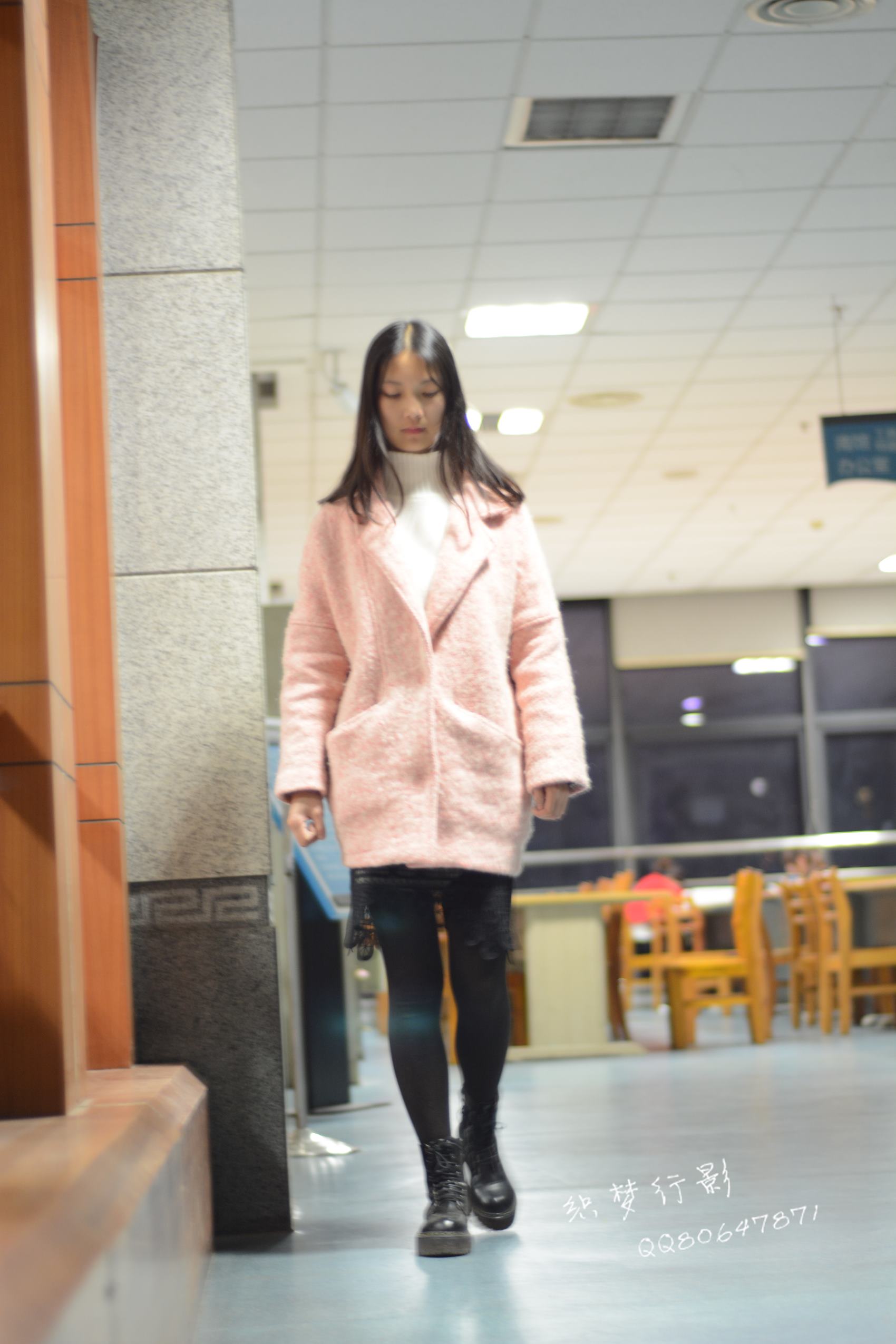 图片[79]-织梦行影@NO.040-第三十九期 校园图书馆小美女打底裤马丁靴白袜美脚（校园）[165P] – 速更版-美库