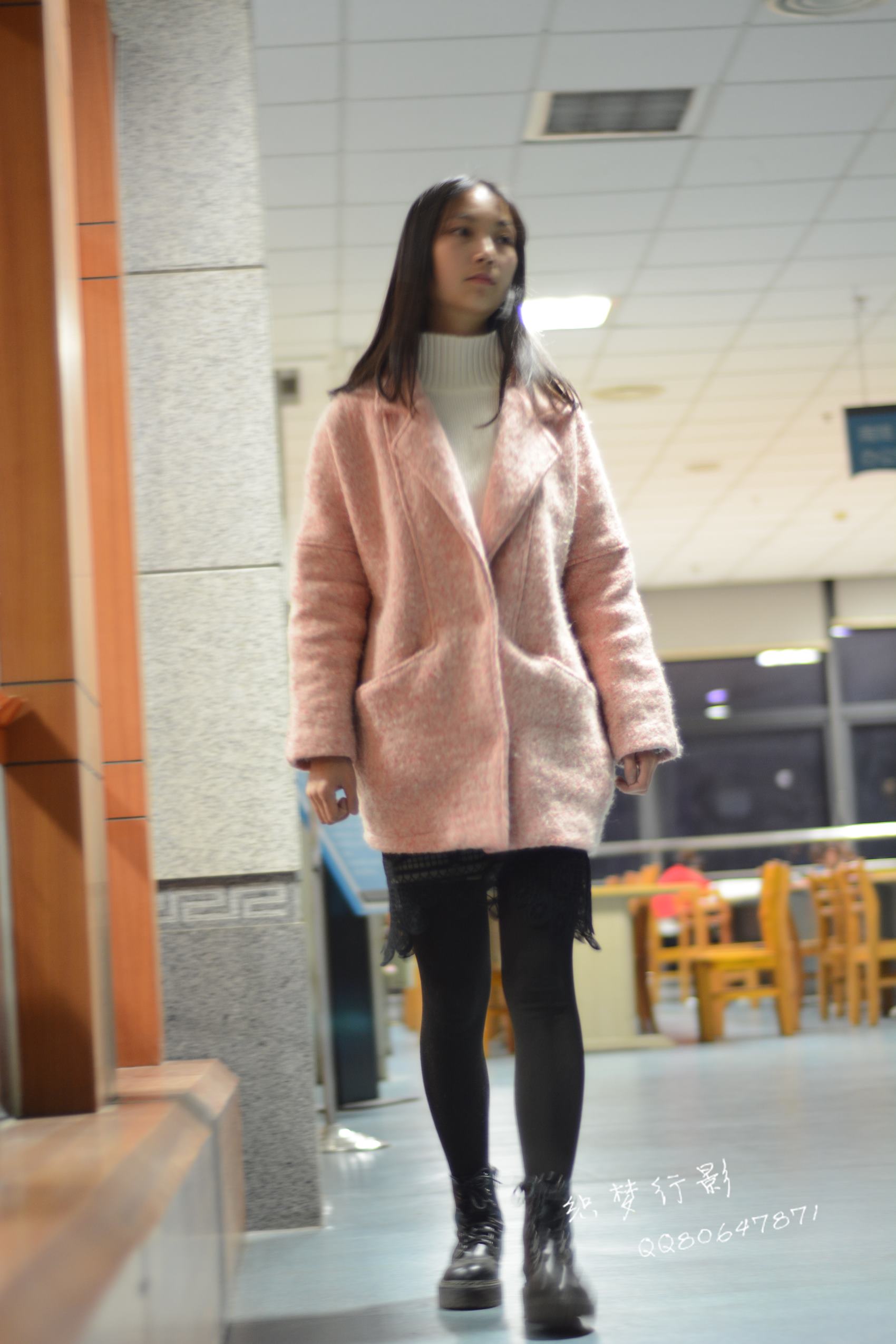 图片[82]-织梦行影@NO.040-第三十九期 校园图书馆小美女打底裤马丁靴白袜美脚（校园）[165P] – 速更版-美库