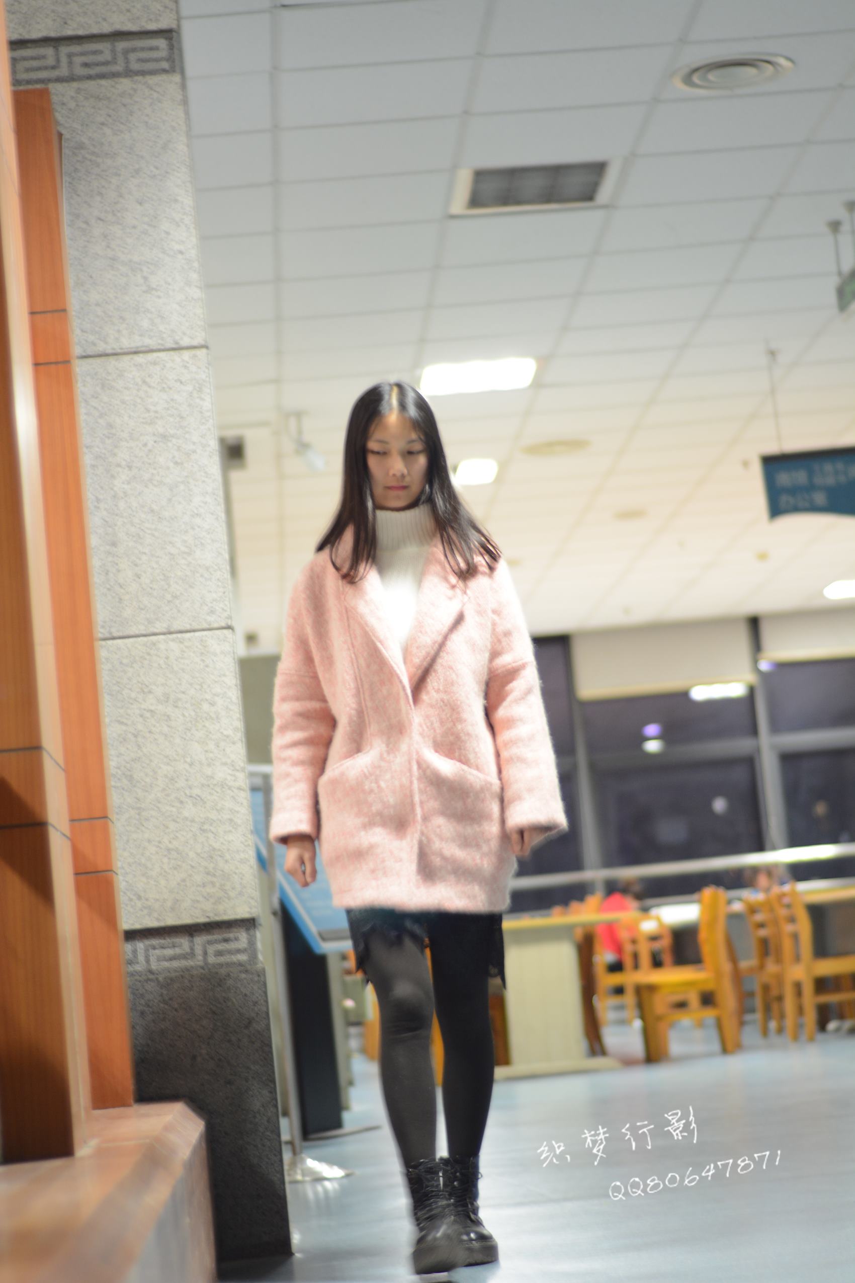 图片[84]-织梦行影@NO.040-第三十九期 校园图书馆小美女打底裤马丁靴白袜美脚（校园）[165P] – 速更版-美库