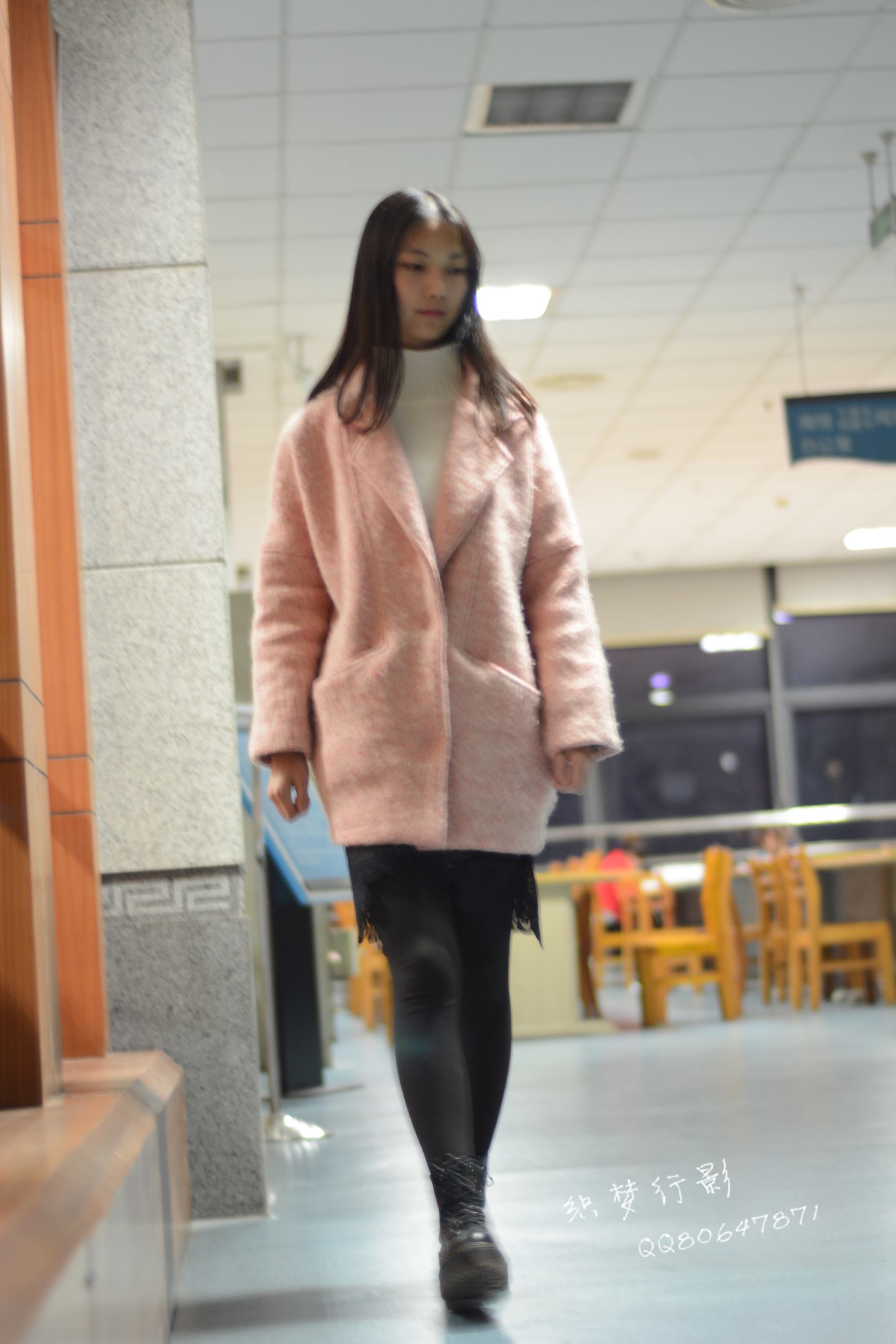 图片[86]-织梦行影@NO.040-第三十九期 校园图书馆小美女打底裤马丁靴白袜美脚（校园）[165P] – 速更版-美库