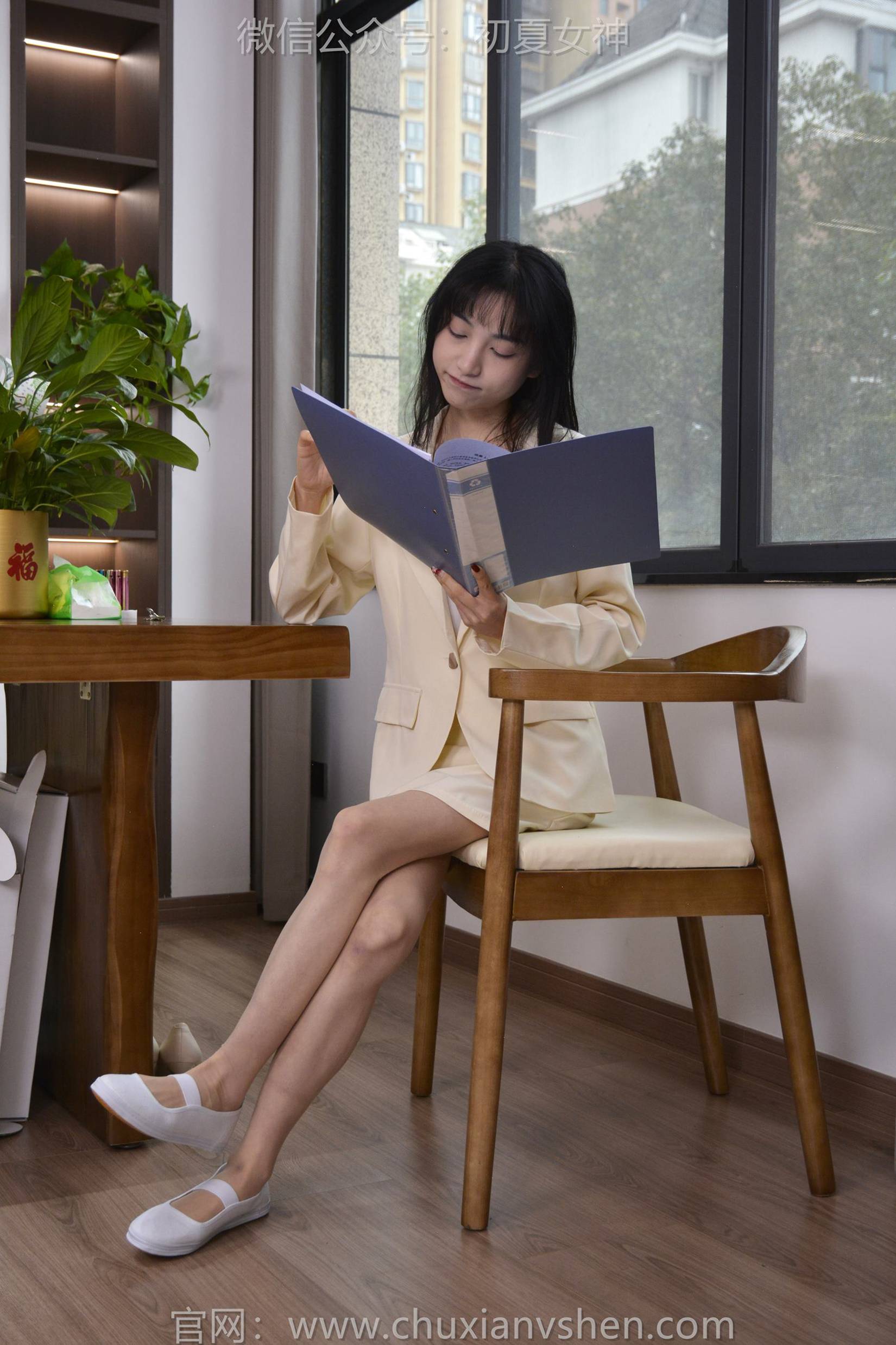 图片[23]-初夏女神 NO.148 柒柒 工作用鞋[140P] – 速更版-美库